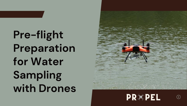 Preparazione pre-volo per il campionamento dell'acqua con i droni