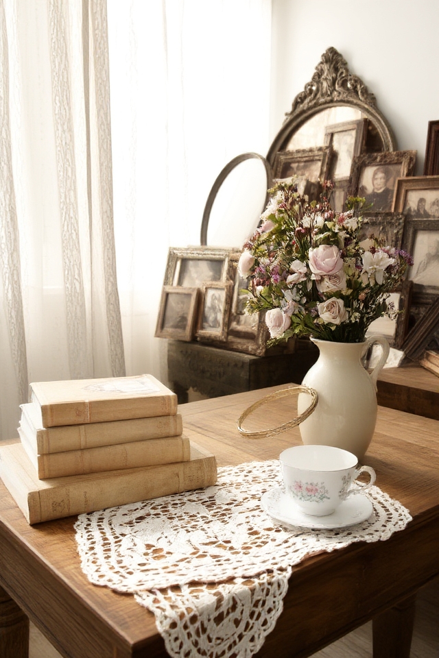 charming vintage home decor