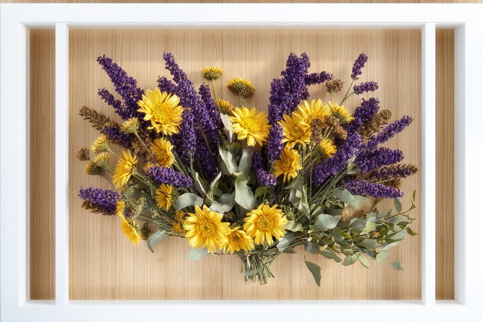 sustainable dried flower displays