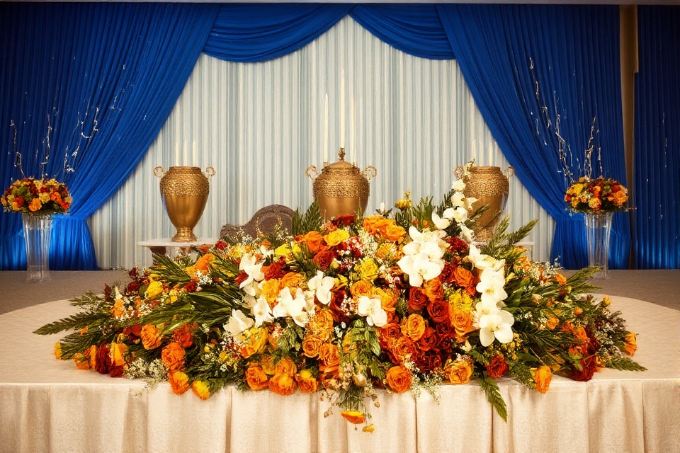 vibrant indian wedding florals