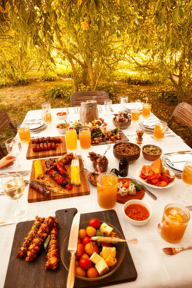 themed labor day dinner