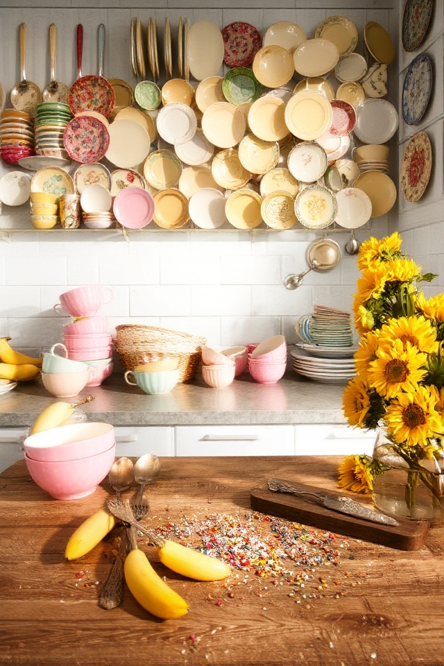 vintage dishware for decor