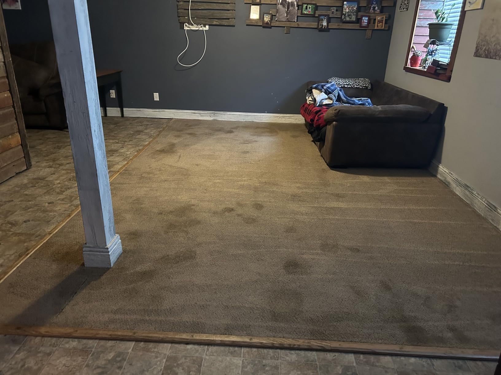 Hoover PowerScrub Deluxe Carpet Cleaner Machine for Carpet and Upholstery, Deep Cleaning Carpet Shampooer Machine with Multi-Purpose Tools, Pair Carpet Cleaner Solution Customer Review Hoover PowerScrub Deluxe Carpet Cleaner Machine for Carpet and Upholstery, Deep Cleaning Carpet Shampooer Machine with Multi-Purpose Tools, Pair Carpet Cleaner Solution - Customer Photo 2