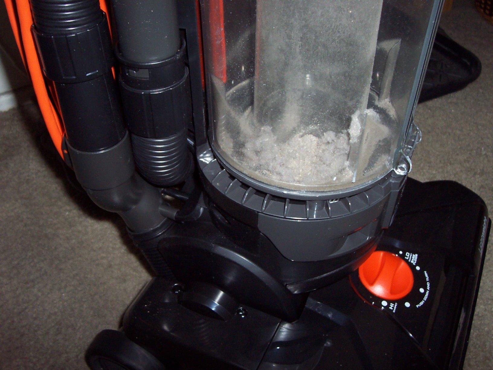 Hoover Commercial TaskVac Bagless Upright Vacuum Cleaner, Furniture Guard Lightweight HEPA Filtered Professional Grade Long-Lasting, 15 Pounds 35-Foot Long Cord, CH53010, Black Customer Review Hoover Commercial TaskVac Bagless Upright Vacuum Cleaner, Furniture Guard Lightweight HEPA Filtered Professional Grade Long-Lasting, 15 Pounds 35-Foot Long Cord, CH53010, Black - Customer Photo 1