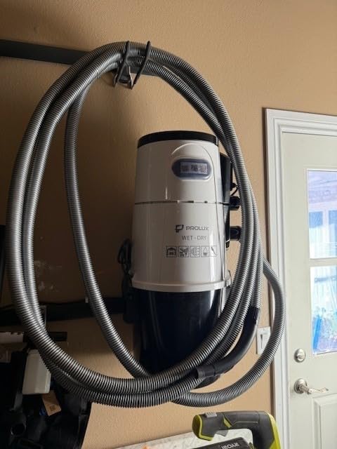 Prolux Professional Shop White Wall Mounted Garage Vac, Wet Dry Pick Up - Customer Photo 1