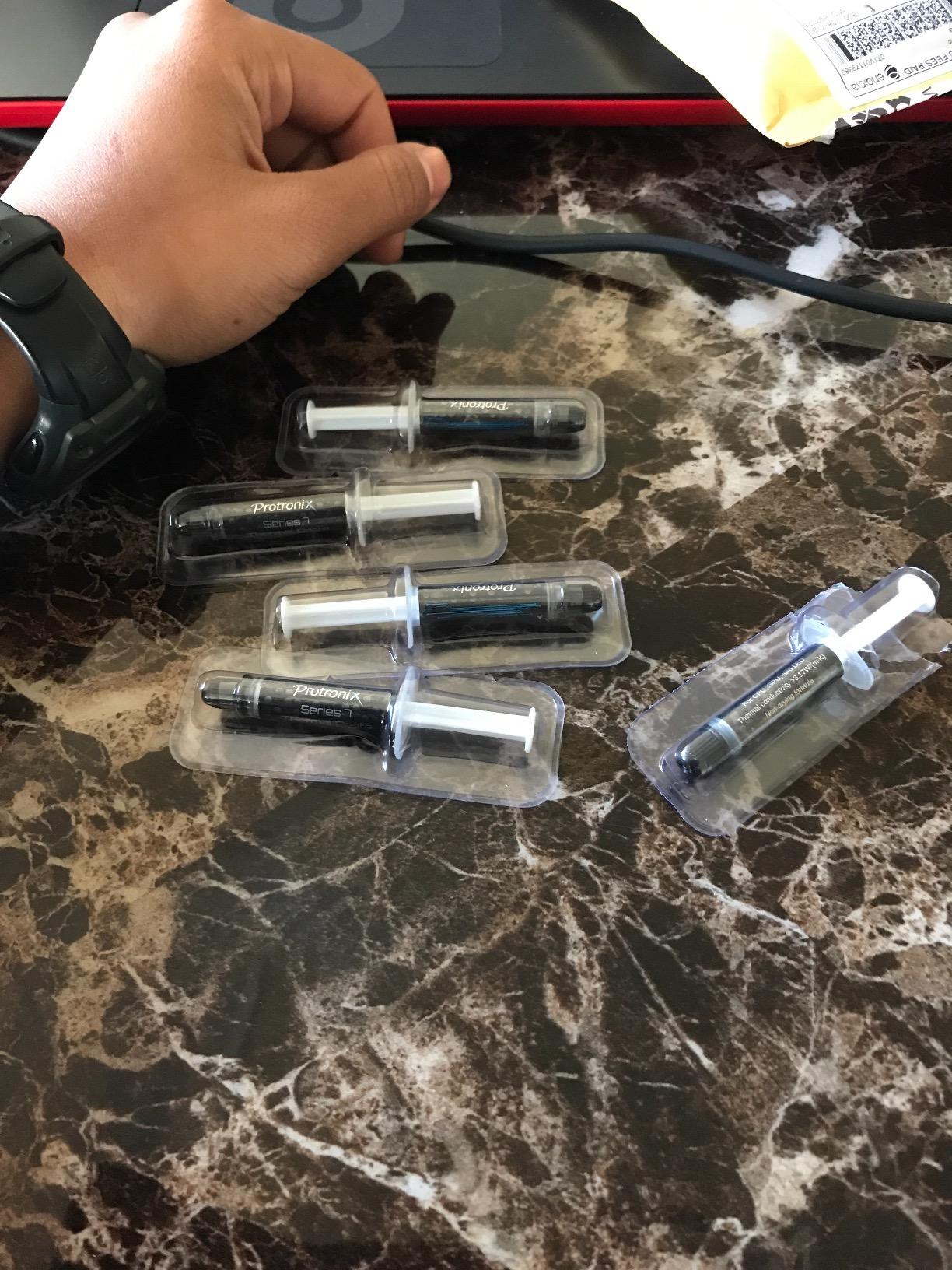 Silver Thermal Grease CPU Heatsink Compound Paste Syringe (5-pack) - Customer Photo 1