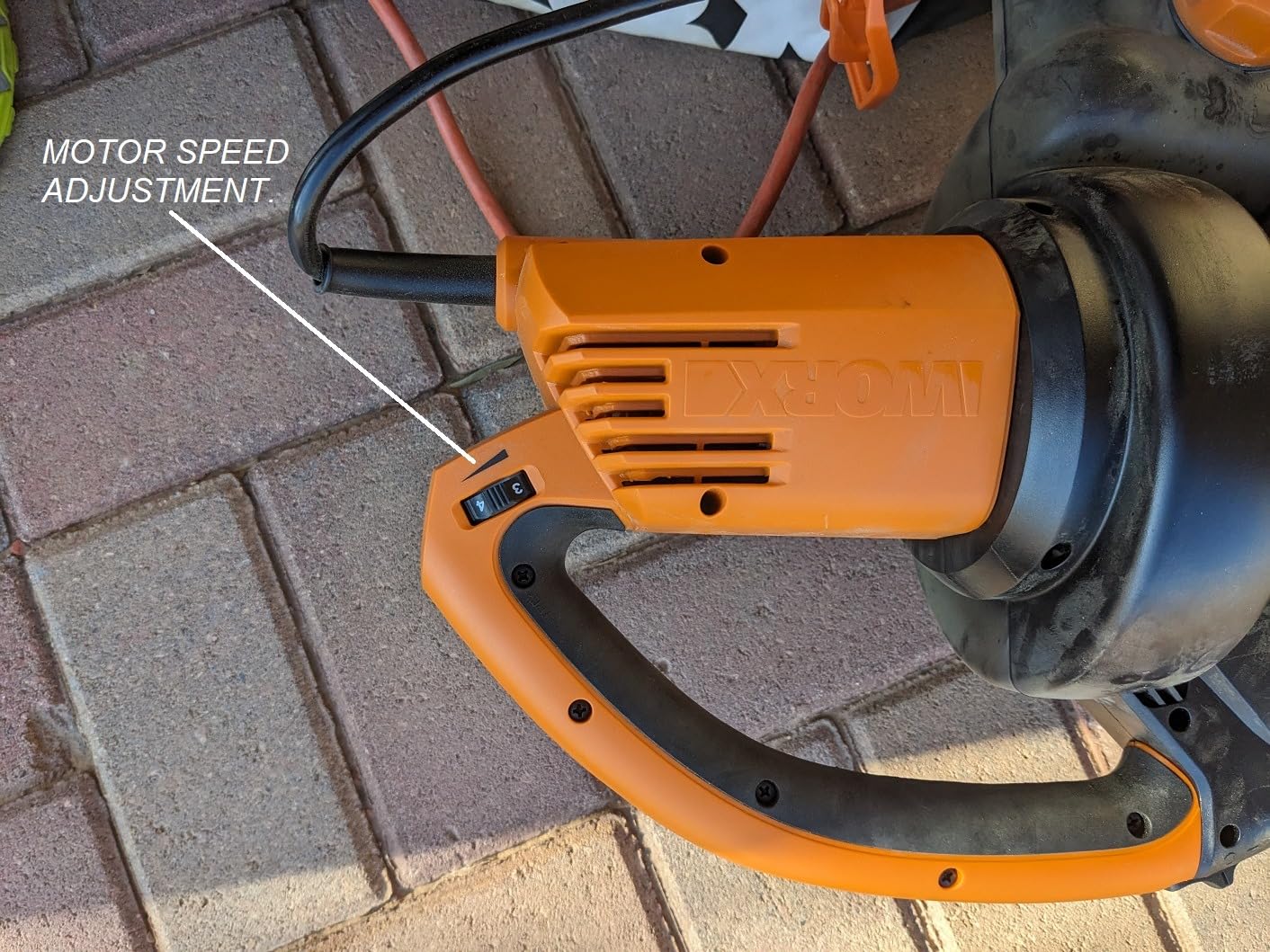 WORX WG509 12 Amp Trivac, 3 in 1 Electric Leaf Blower, Leaf Vacuum & Leaf Mulcher for Lawn Care - Customer Photo 1