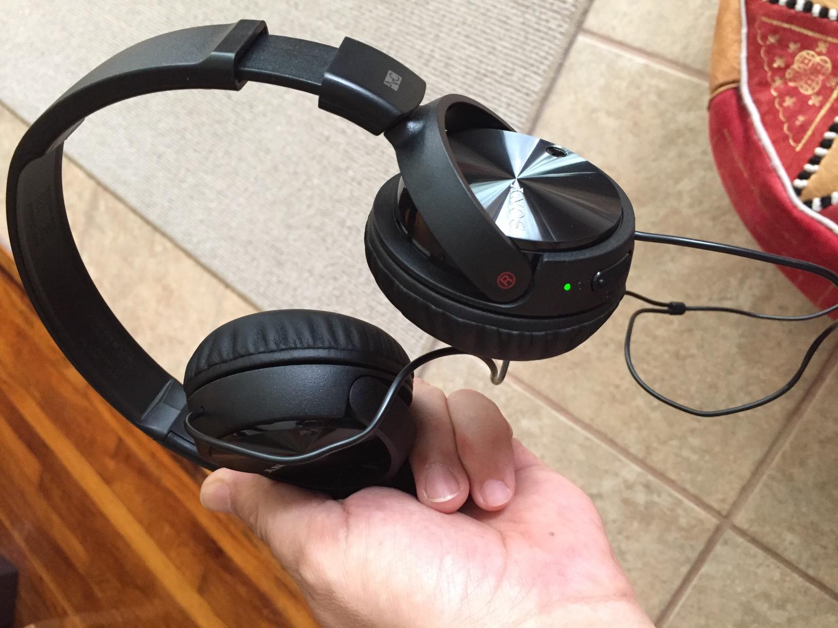 Sony MDRZX110NC Noise Canceling On Ear Headphones Customer Review Sony MDRZX110NC Noise Canceling On Ear Headphones - Customer Photo 1