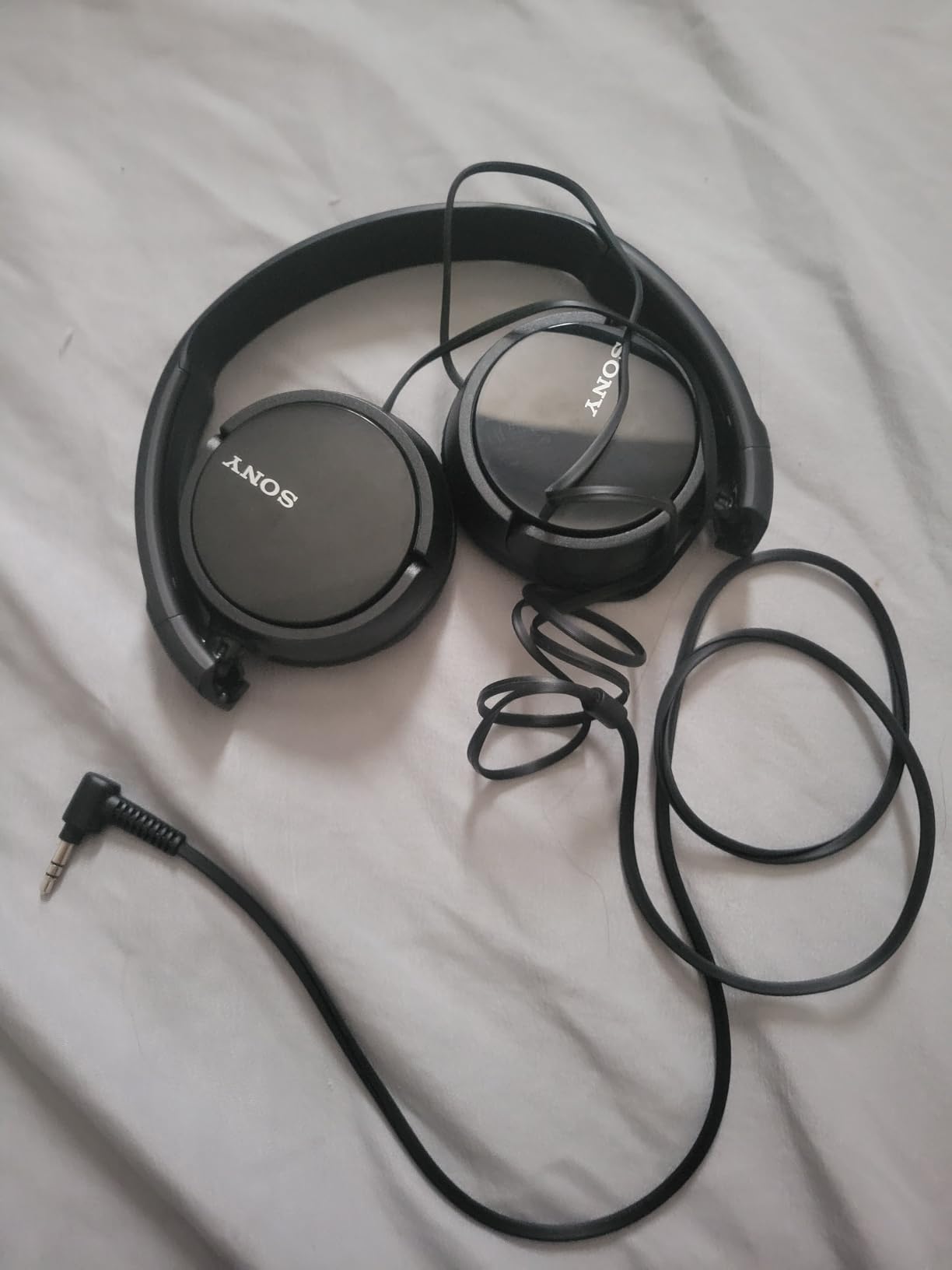 Sony ZX Series Wired On-Ear Headphones, Black MDR-ZX110 customer photo 1