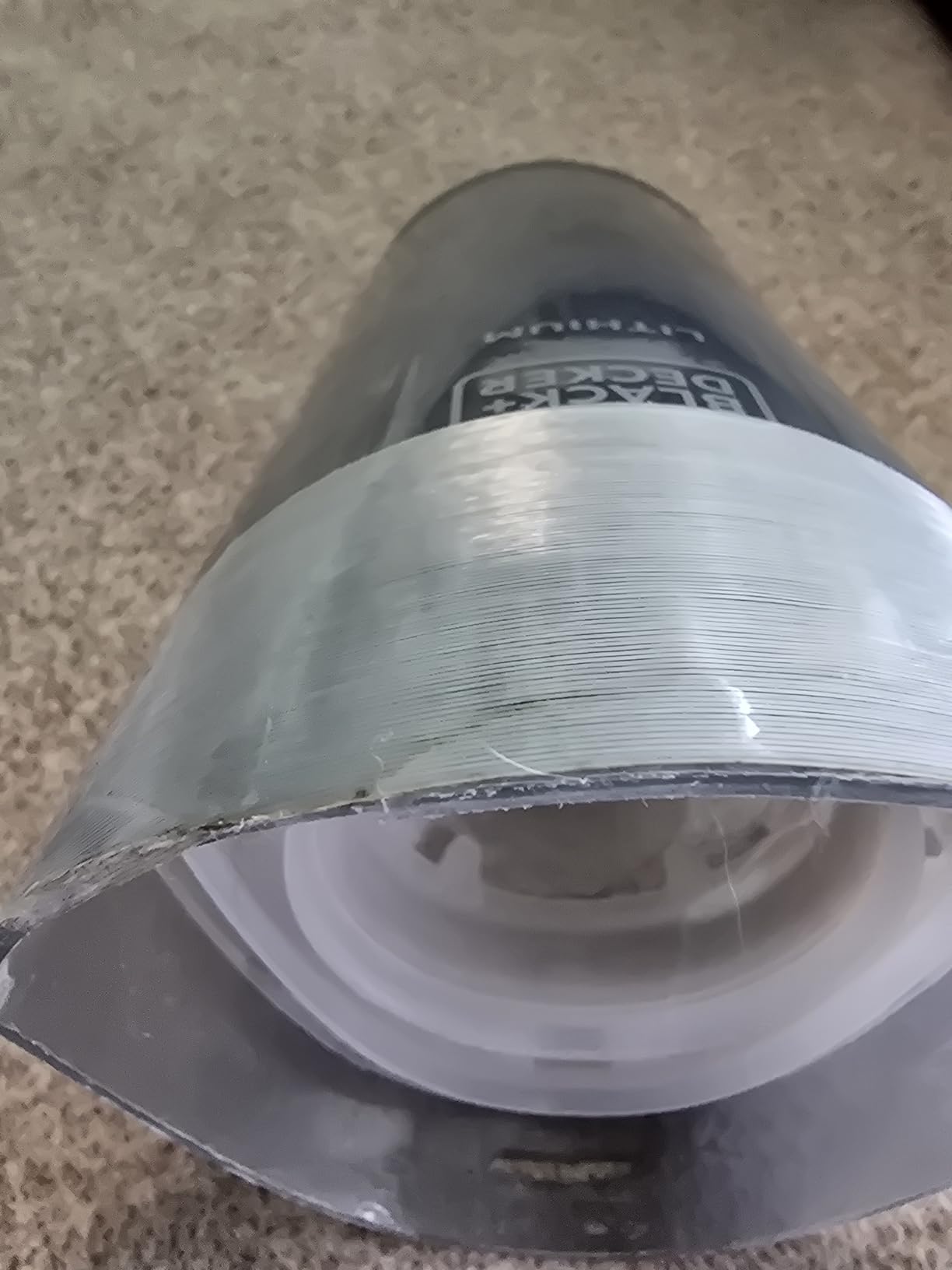 BLACK+DECKER Cordless Lithium Handheld Power Vacuum with Wall Mount Base and Charger, White (HNV220BCZ10FF) Customer Review BLACK+DECKER Cordless Lithium Handheld Power Vacuum with Wall Mount Base and Charger, White (HNV220BCZ10FF) - Customer Photo 1
