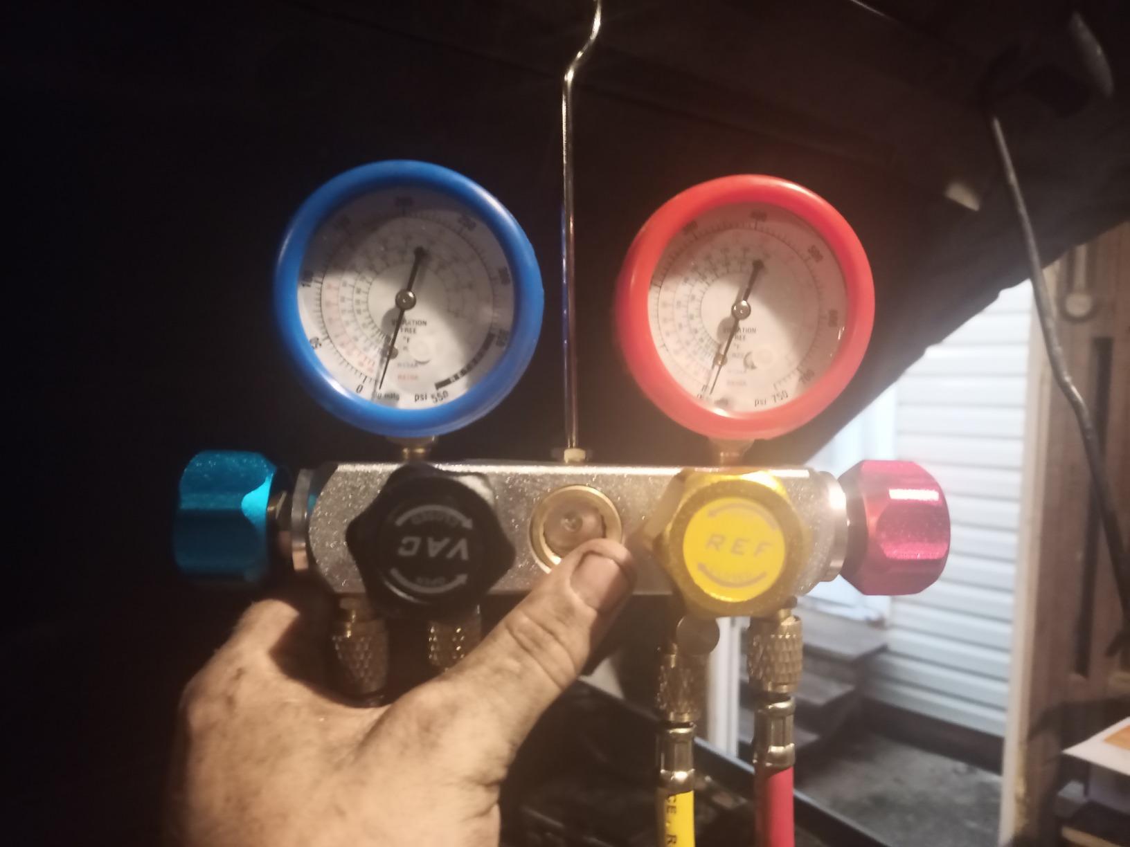 BACOENG 3.6CFM 1/4HP AC Vacuum Pump and Manifold Gauge Set for R134a R12 R410a HVAC Air Conditioning Refrigeration, Includes Can Tap, Quick Coupler Adapters and Carry Bag - Customer Photo 2
