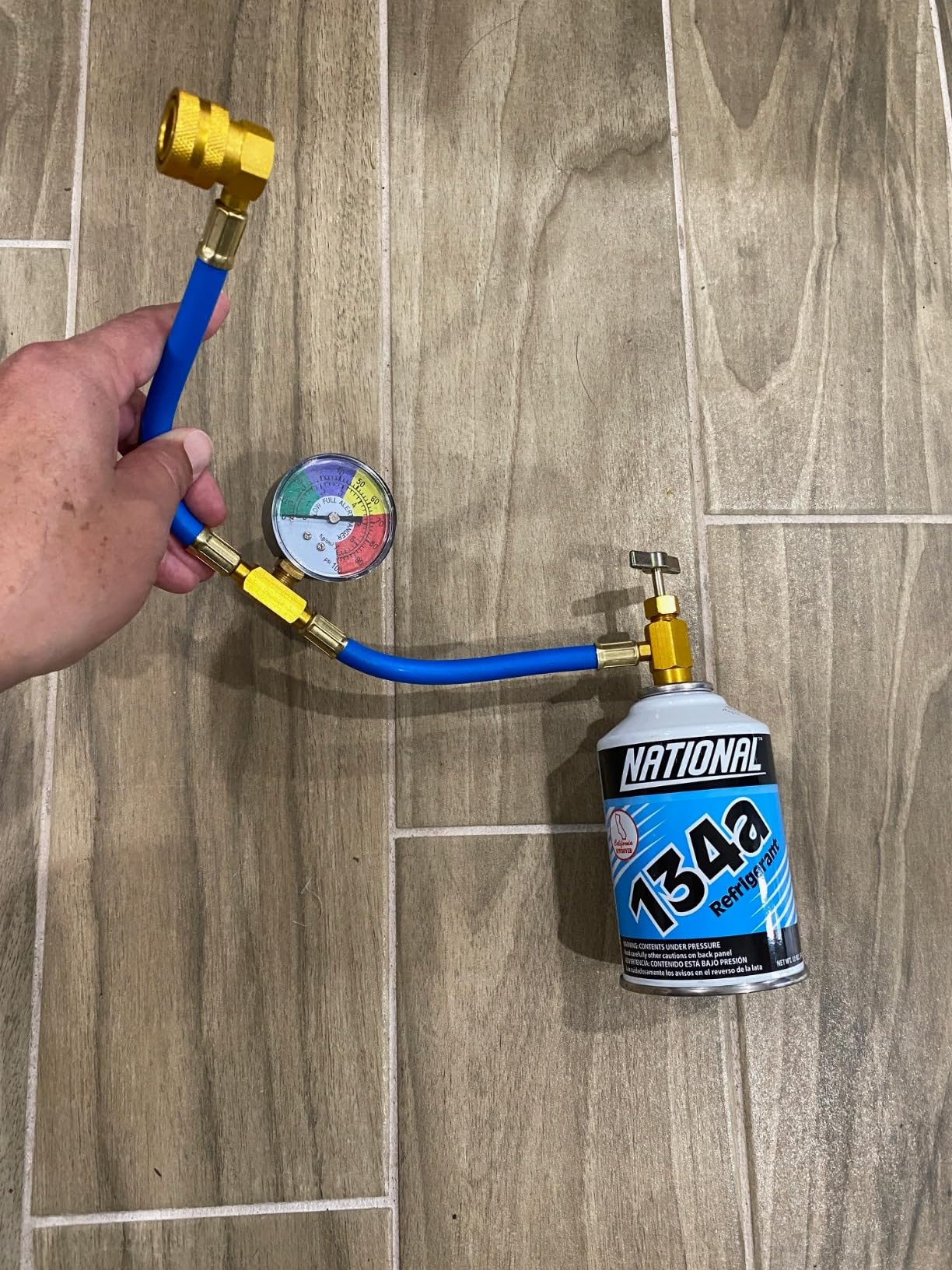 R134A Car AC Refrigerant Charge Hose Kit Recharge Hose with Gauge,A/C 1/2 Recharge Measuring Kit Can Tap Air Conditioning Pressure Gauge R134A by Ketofa Customer Review R134A Car AC Refrigerant Charge Hose Kit Recharge Hose with Gauge,A/C 1/2 Recharge Measuring Kit Can Tap Air Conditioning Pressure Gauge R134A by Ketofa - Customer Photo 1