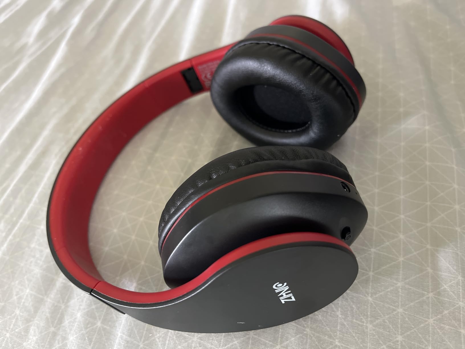 ZIHNIC Bluetooth Headphones Over-Ear, Foldable Wireless and Wired Stereo Headset Micro SD/TF, FM for Cell Phone,PC,Soft Earmuffs &Light Weight for Prolonged Wearing - Customer Photo 1
