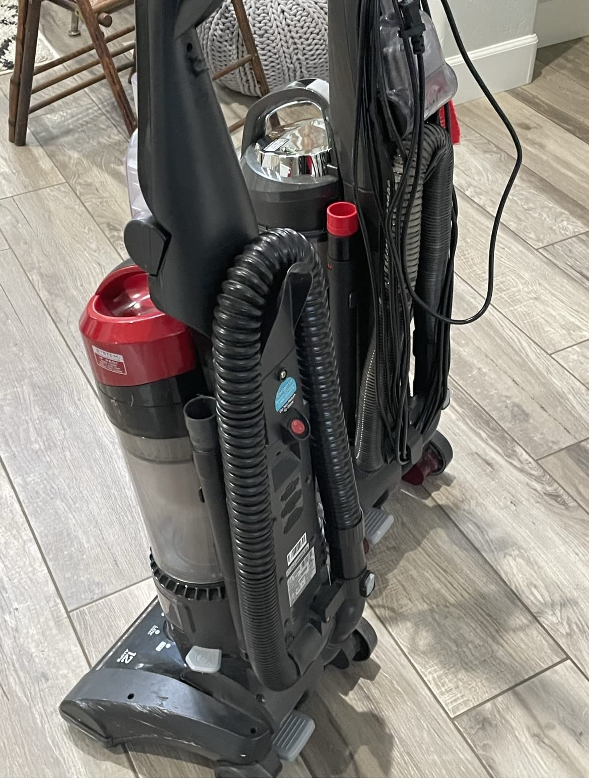 Hoover WindTunnel 3 Max Performance Pet Bagless Vacuum Cleaner, Corded Upright Vac, HEPA Media Filtration, Quick Pass Brushroll, Corded Vacuum Cleaners for Home Use Customer Review Hoover WindTunnel 3 Max Performance Pet Bagless Vacuum Cleaner, Corded Upright Vac, HEPA Media Filtration, Quick Pass Brushroll, Corded Vacuum Cleaners for Home Use - Customer Photo 2