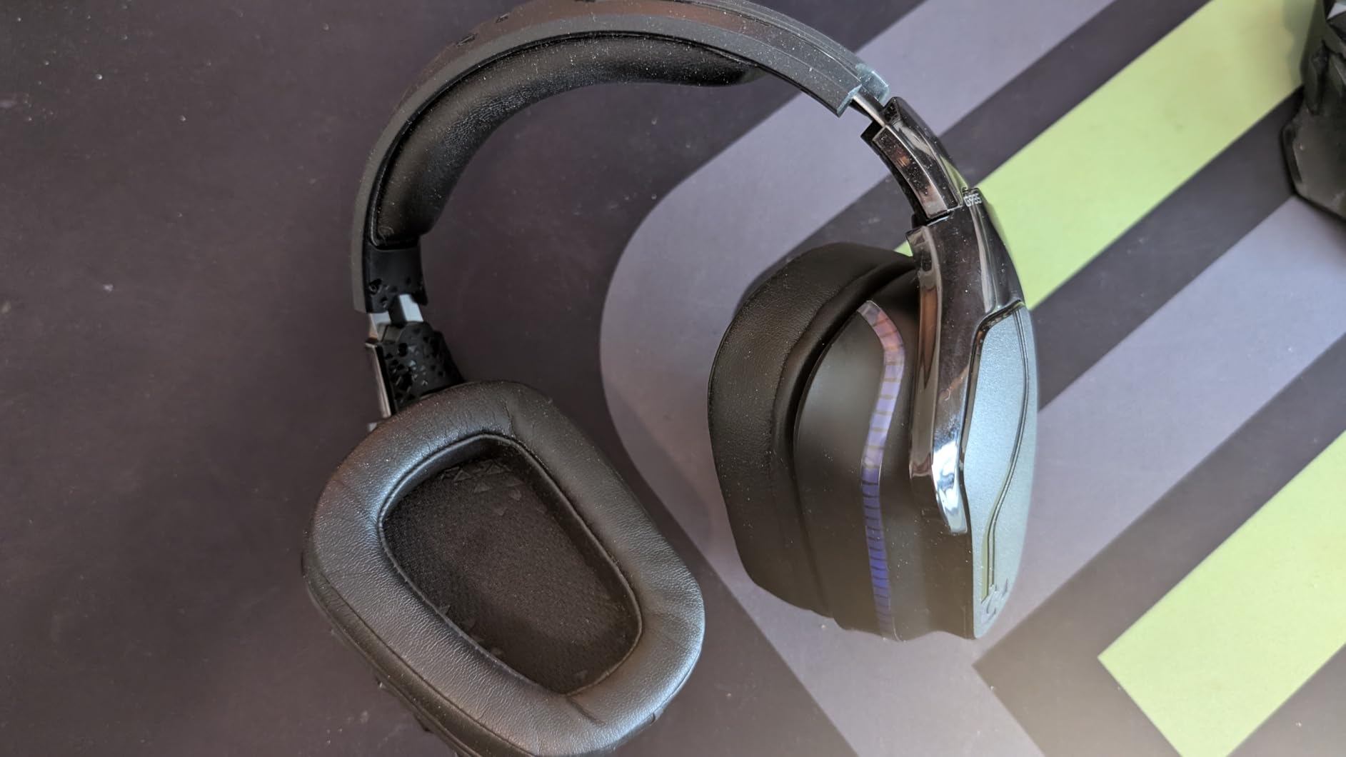 Logitech G935 Wireless DTS:X 7.1 Gaming Headset Customer Review Logitech G935 Wireless DTS:X 7.1 Gaming Headset - Customer Photo 2