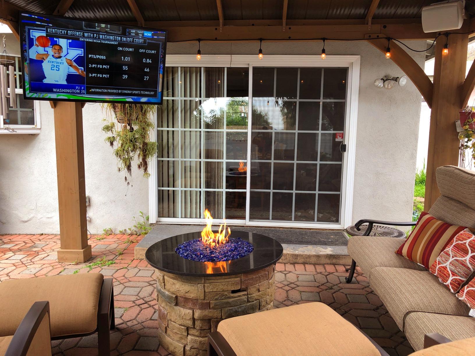 SunBrite Veranda 2 Series 43-inch Full Shade Outdoor TV | 4K Ultra HD HDR LED Weatherproof Television - Direct Lit LED Screen with All-Weather Remote (SB-V-43-4KHDR-BL) Customer Review SunBrite Veranda 2 Series 43-inch Full Shade Outdoor TV | 4K Ultra HD HDR LED Weatherproof Television - Direct Lit LED Screen with All-Weather Remote (SB-V-43-4KHDR-BL) - Customer Photo 2