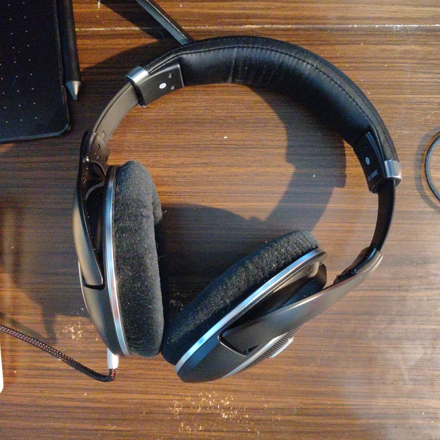 Sennheiser HD 599 - Open Headphones, Special Edition, Black, Wired Customer Review Sennheiser HD 599 - Open Headphones, Special Edition, Black, Wired - Customer Photo 1