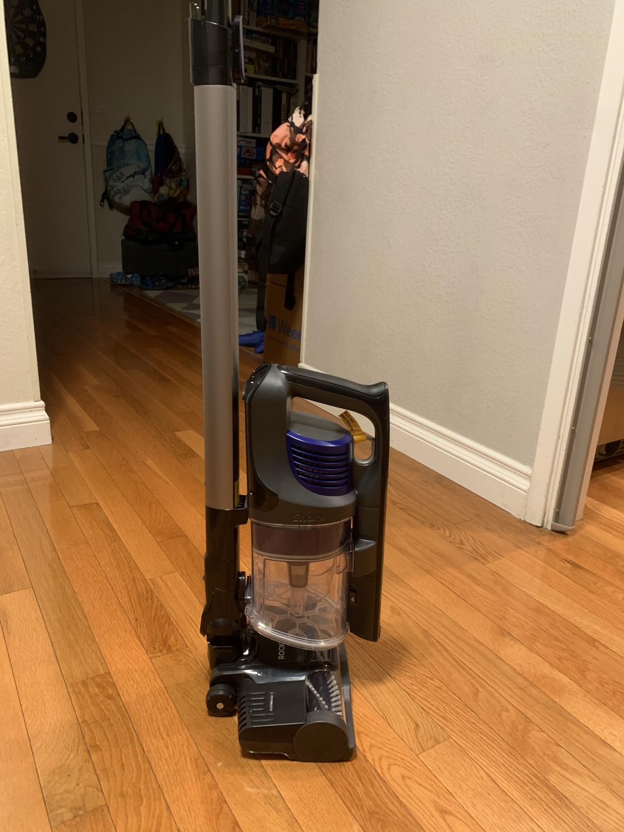Shark Pet Cordless Vacuum Cleaner | LED Headlights | Removable Handheld Vacuum for Pet Hair | Crevice Tool & Pet Multi-Tool Included | 40min Runtime | For Carpet & Hard Floors | Grey | IX141 Customer Review Shark Pet Cordless Vacuum Cleaner | LED Headlights | Removable Handheld Vacuum for Pet Hair | Crevice Tool & Pet Multi-Tool Included | 40min Runtime | For Carpet & Hard Floors | Grey | IX141 - Customer Photo 3