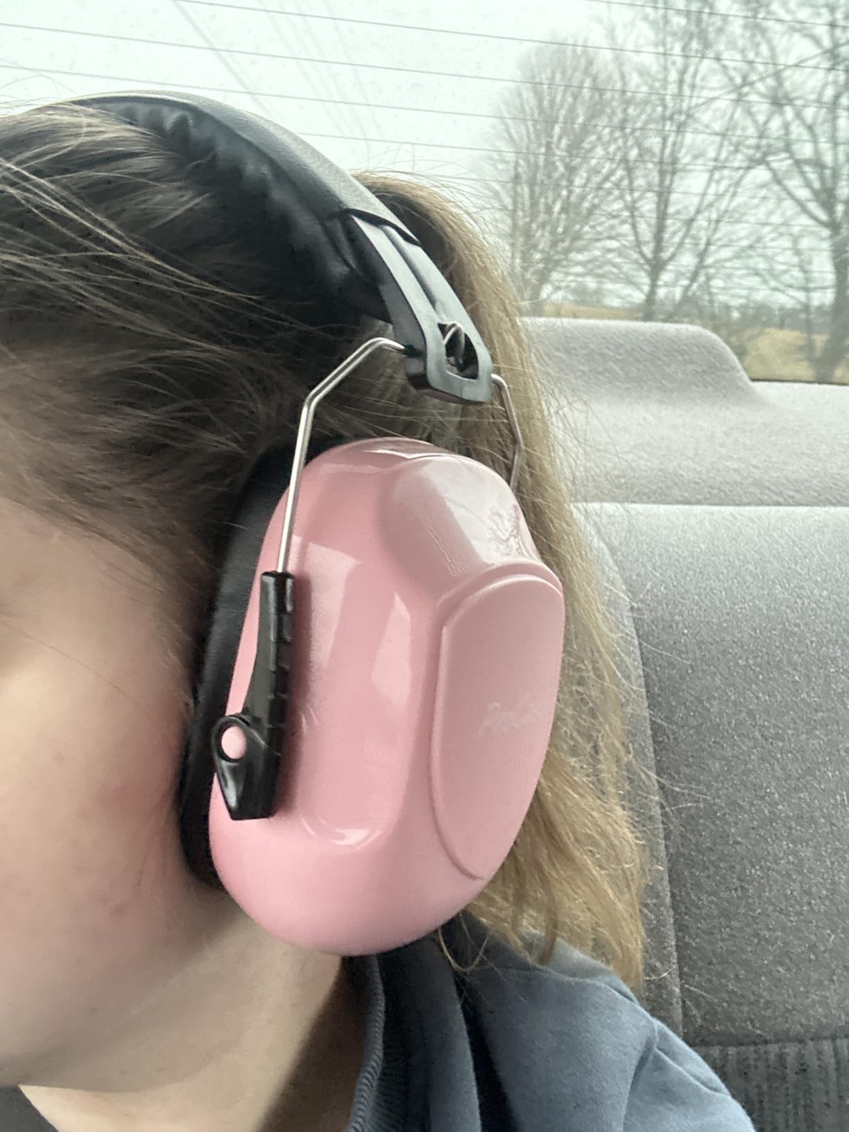 ProCase Noise Reduction Ear Muffs, Sound Proof Ear Protection, NRR 28dB Noise Cancelling Headphones for Adults Kids Autism, Hearing Protection for Shooting Gun Range Mowing -Black Customer Review ProCase Noise Reduction Ear Muffs, Sound Proof Ear Protection, NRR 28dB Noise Cancelling Headphones for Adults Kids Autism, Hearing Protection for Shooting Gun Range Mowing -Black - Customer Photo 1