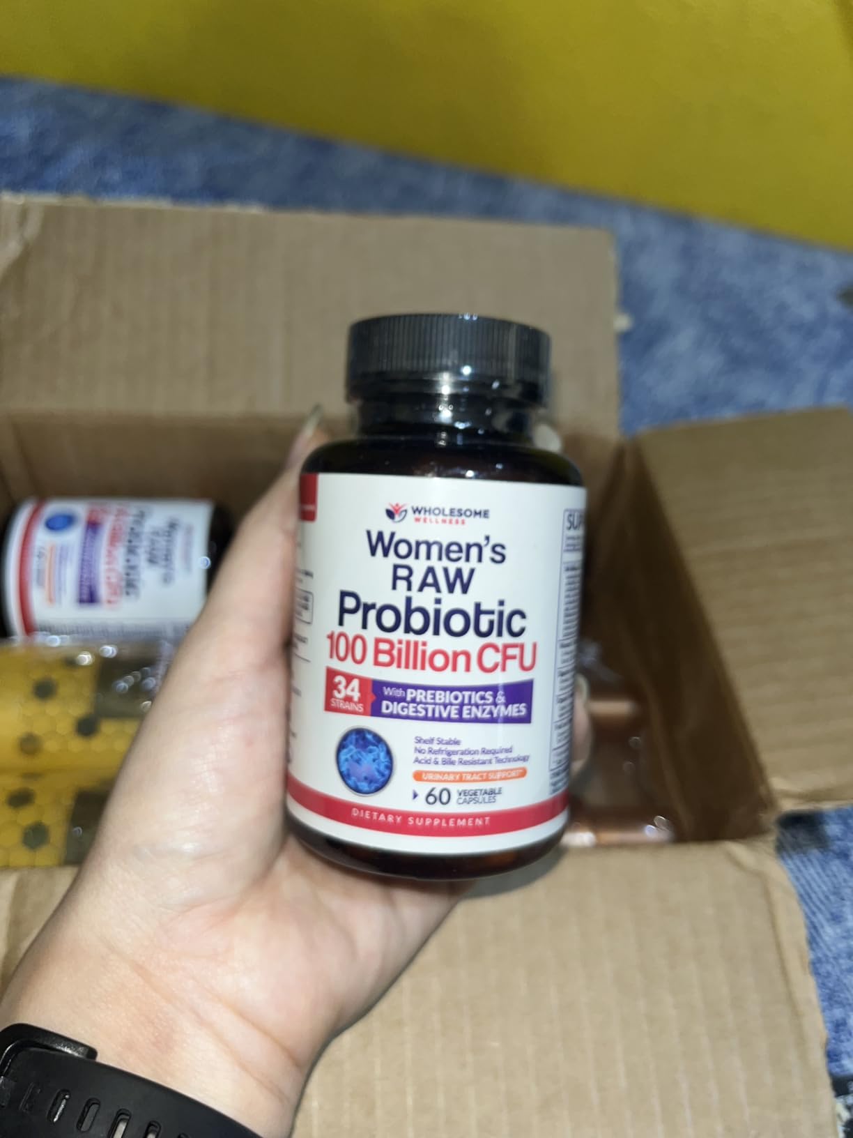 Wholesome Wellness Dr. Formulated Raw Probiotics for Women 100 Billion CFUs Capsules with Prebiotics, Digestive Enzymes, Approved for Adults, Shelf Stable Supplement - Customer Photo 1