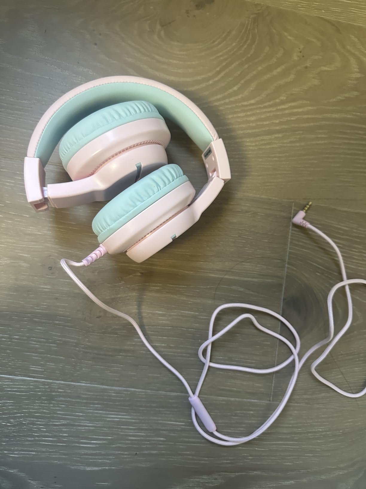 iClever Kids Headphones for School Travel - Customer Photo 1