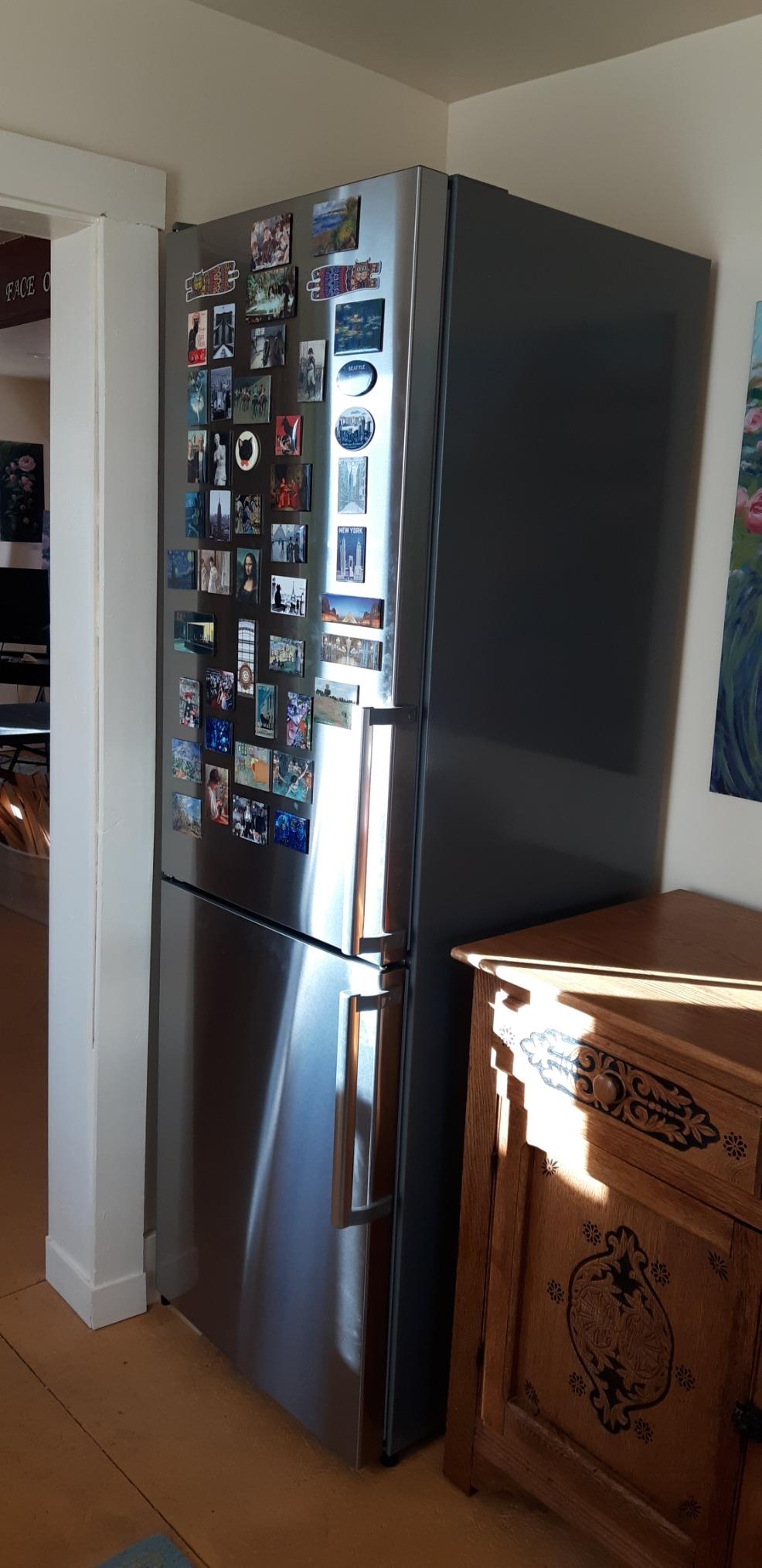 11.5cf Tall Frost Free Ref-Freezer 24in Wine Rack E-Star 43dB Stainless Customer Review 11.5cf Tall Frost Free Ref-Freezer 24in Wine Rack E-Star 43dB Stainless - Customer Photo 1