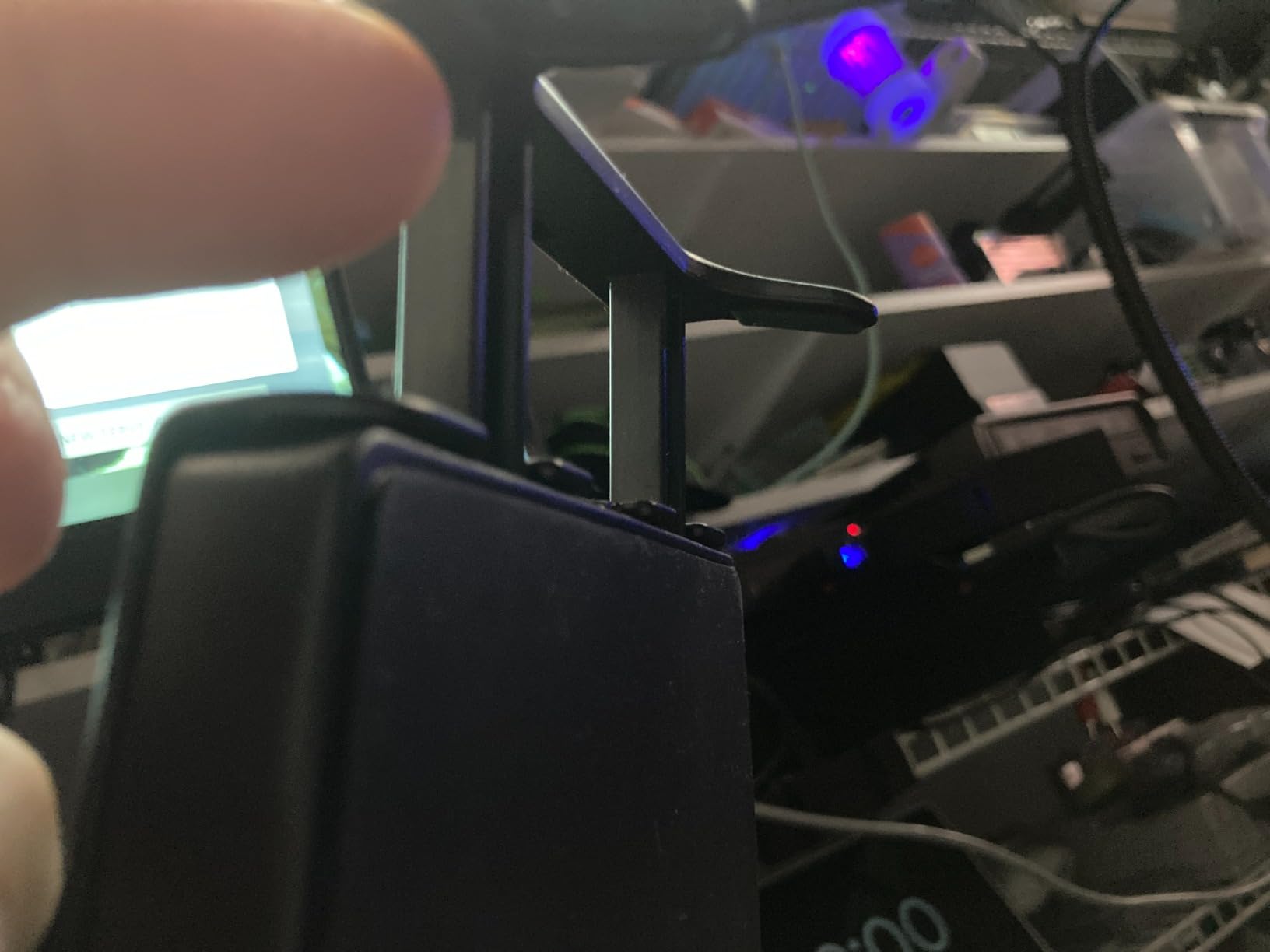 VIVO VESA Adapter Customer Review VIVO VESA Adapter - Customer Photo 2 - Propel RC