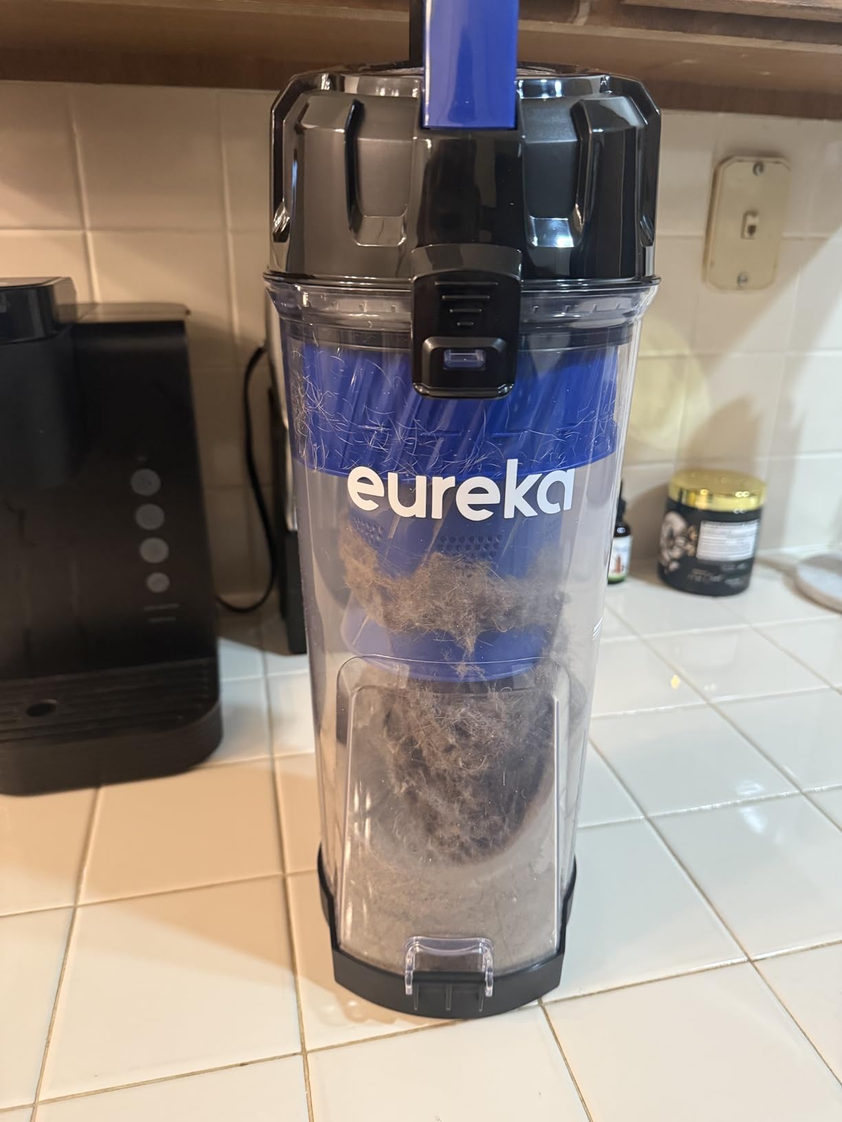 Eureka Lightweight Powerful Upright Vacuum Cleaner for Carpet and Hard Floor, PowerSpeed, New Model,Blue,black/New Model Customer Review Eureka Lightweight Powerful Upright Vacuum Cleaner for Carpet and Hard Floor, PowerSpeed, New Model,Blue,black/New Model - Customer Photo 2