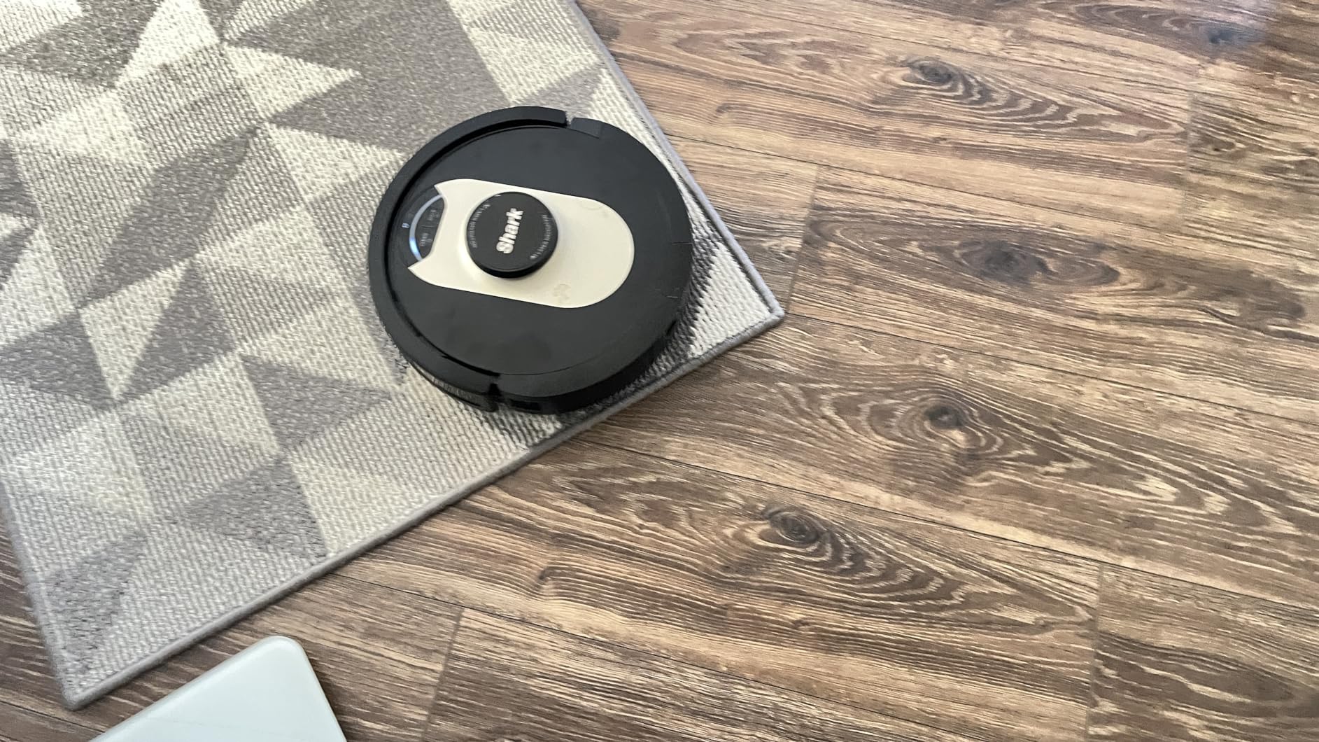 Shark AV2501AE AI Robot Vacuum with XL HEPA Self-Empty Base, Bagless, 60-Day Capacity, LIDAR Navigation, Perfect for Pet Hair, Compatible with Alexa, Wi-Fi Connected, Carpet & Hard Floor, Black Customer Review Shark AV2501AE AI Robot Vacuum with XL HEPA Self-Empty Base, Bagless, 60-Day Capacity, LIDAR Navigation, Perfect for Pet Hair, Compatible with Alexa, Wi-Fi Connected, Carpet & Hard Floor, Black - Customer Photo 1