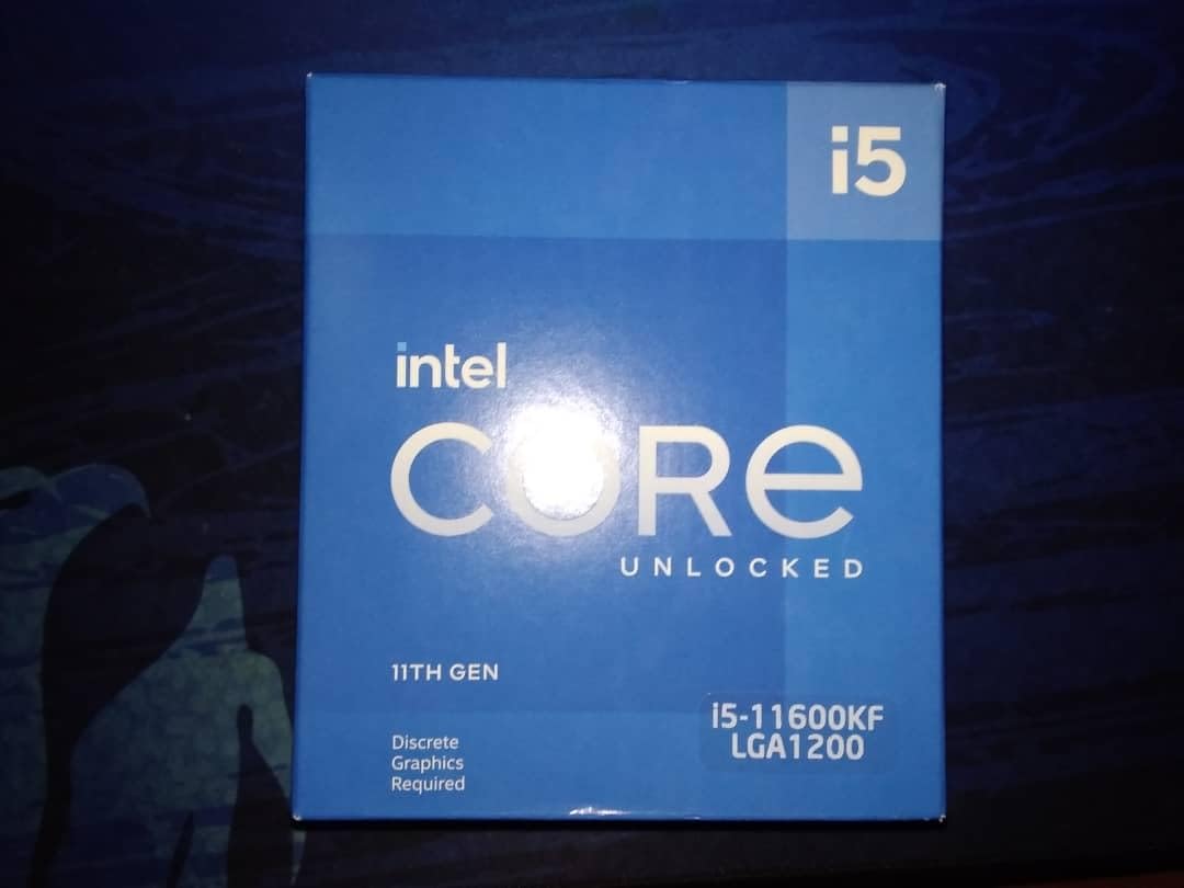 Intel® Core™ i5-11600KF Desktop Processor 6 Cores up to 4.9 GHz Unlocked LGA1200 (Intel® 500 Series & Select 400 Series Chipset) 125W Customer Review Intel® Core™ i5-11600KF Desktop Processor 6 Cores up to 4.9 GHz Unlocked LGA1200 (Intel® 500 Series & Select 400 Series Chipset) 125W - Customer Photo 3