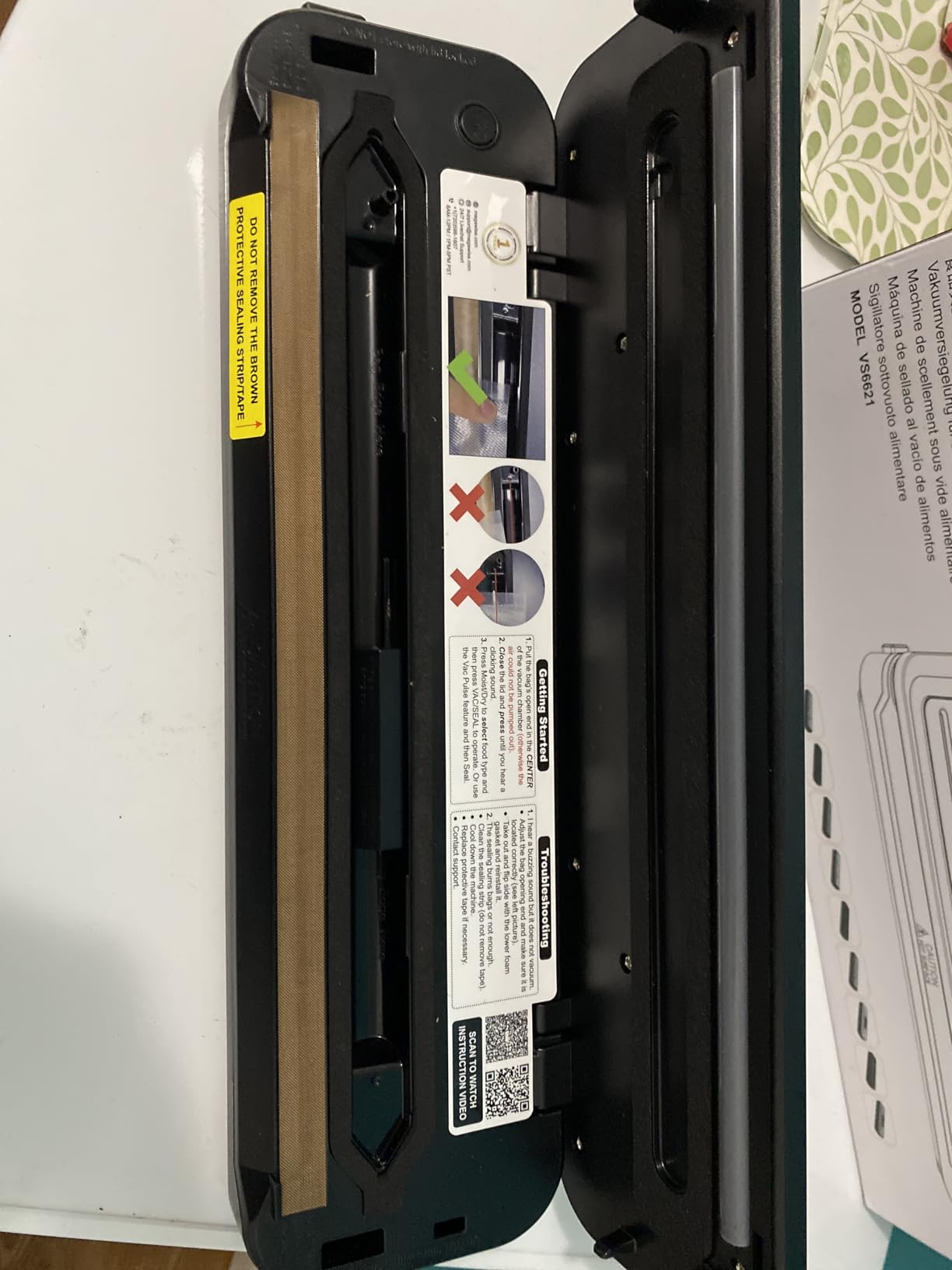 MEGAWISE 2025 Powerful Vacuum Sealer Machine | Compact Design | One-Touch Automatic | Seal in 10-20 Seconds | Dry, Moist, Wet, and Cold Modes | With 10 Vacuum Bags & Built-in Cutter (Grey) - Customer Photo 1