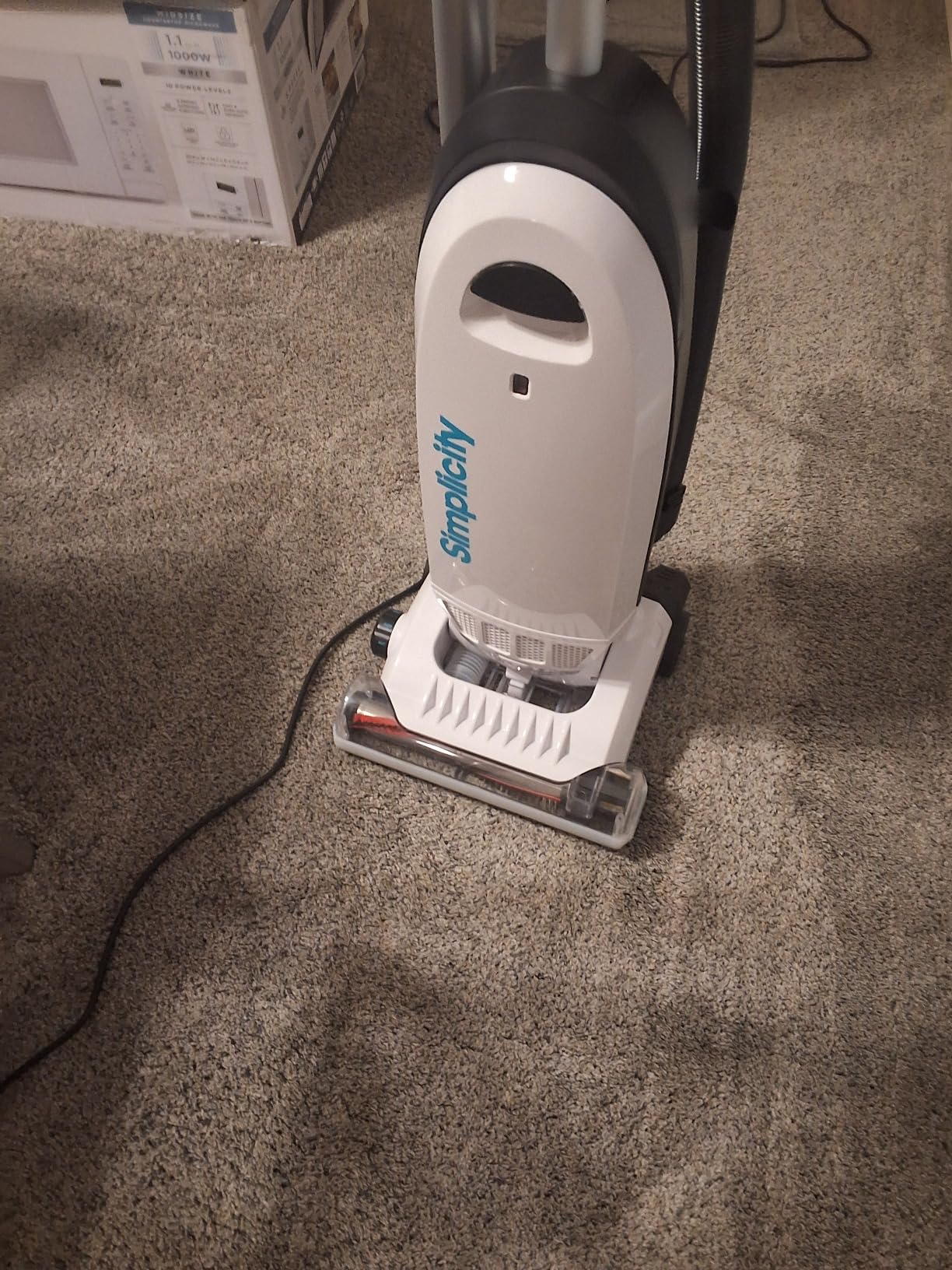 Simplicity Vacuums Allergy Bagged Vacuum Cleaners for Home, Carpet, Rugs, and Hardwood, Multi Surface Upright Vacuum Cleaner with Certified HEPA Vacuum, Pet Vacuum, S20EZM Customer Review Simplicity Vacuums Allergy Bagged Vacuum Cleaners for Home, Carpet, Rugs, and Hardwood, Multi Surface Upright Vacuum Cleaner with Certified HEPA Vacuum, Pet Vacuum, S20EZM - Customer Photo 1