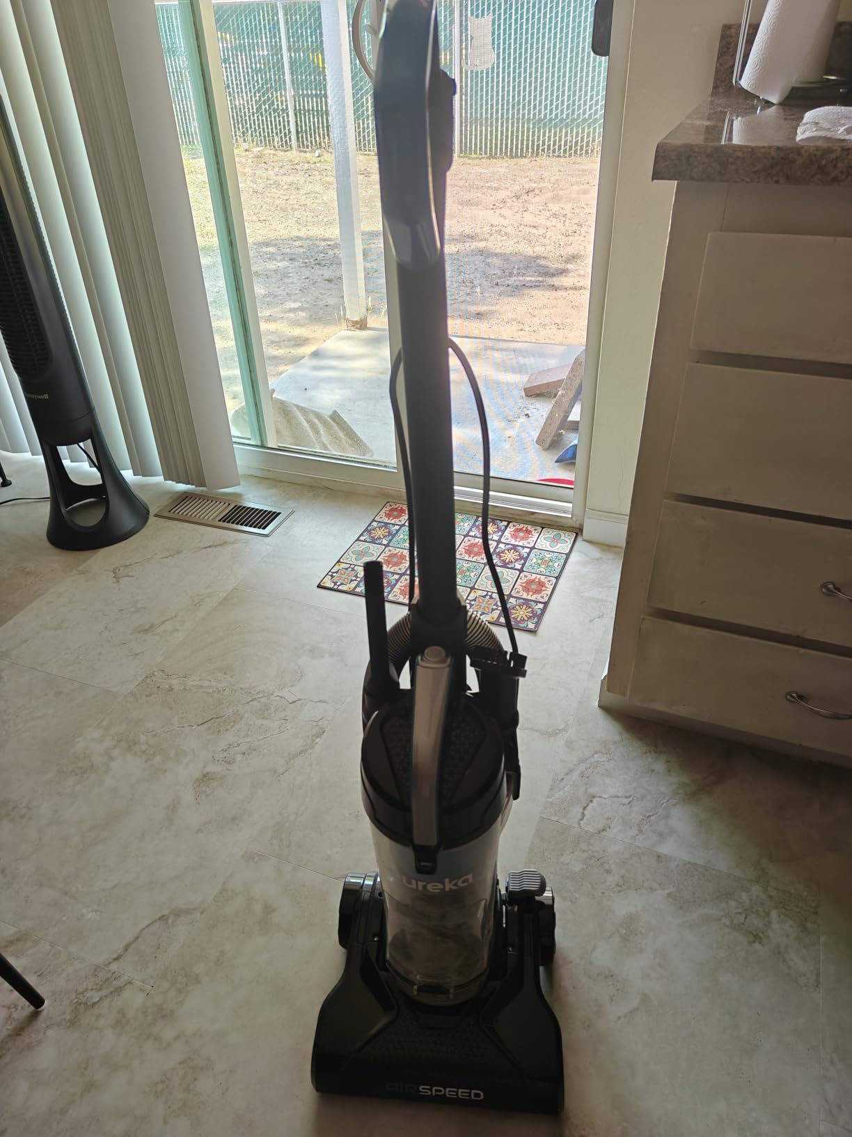 Eureka NEU10AE5 Powerful Bagless Upright Vacuum Cleaner Carpet and Floor, AirSpeed Ultra-Lightweight Vacuum Cleaner, w/ Replacement Filter, Blue - Customer Photo 2