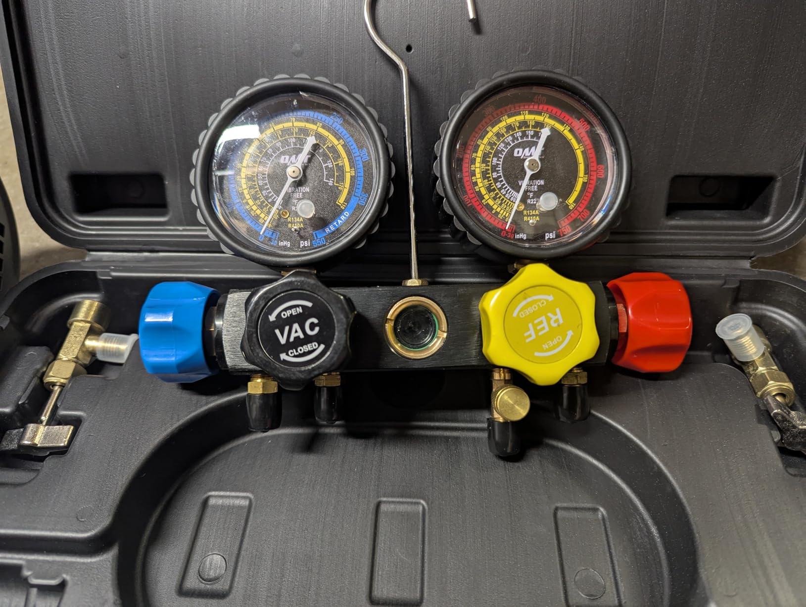 Orion Motor Tech AC Vacuum Pump and Gauge Set, 1/4 hp 3.5 cfm Vacuum Pump Manifold Gauge Kit with 3 Hoses Adapters & Accessories for R134a R12 R22 R502, A/C Vacuum Pump Kit for Auto HVAC Systems - Customer Photo 1