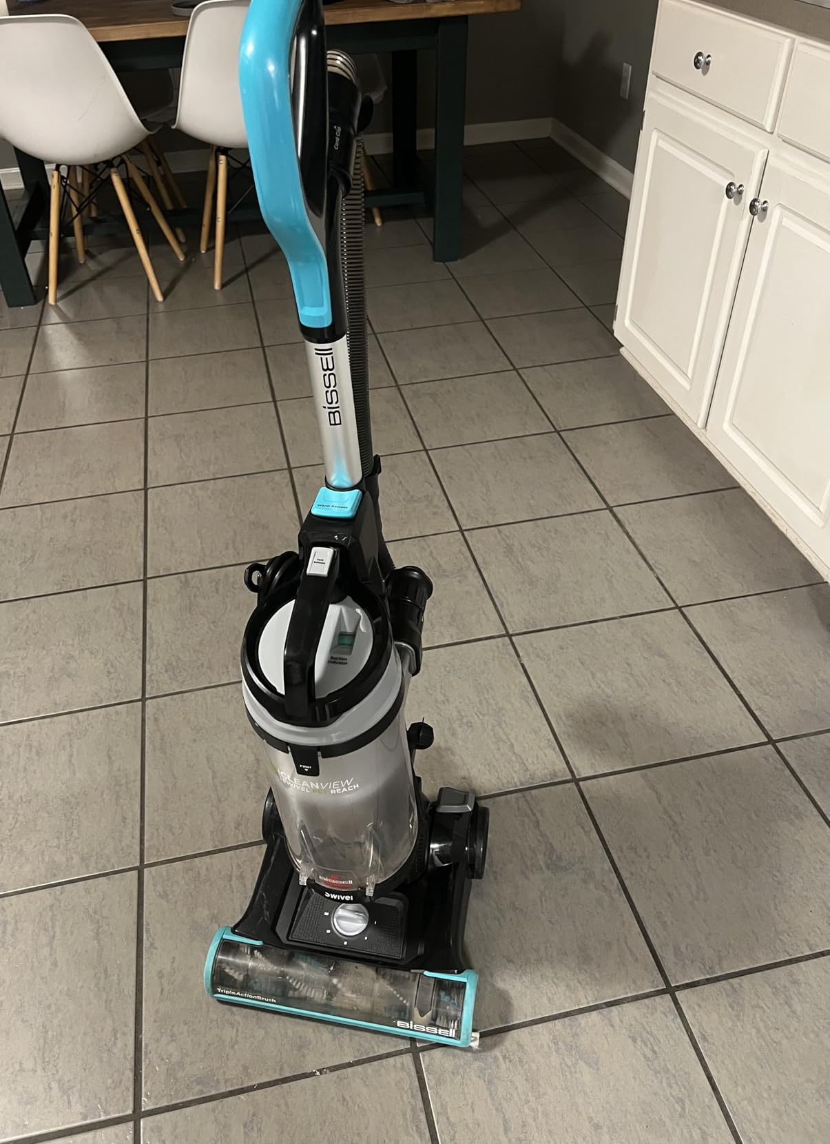 BISSELL CleanView Swivel Pet Reach Full-Size Vacuum Cleaner, with Quick Release Wand, & Swivel Steering, 3198A, Color May Vary - Customer Photo 1