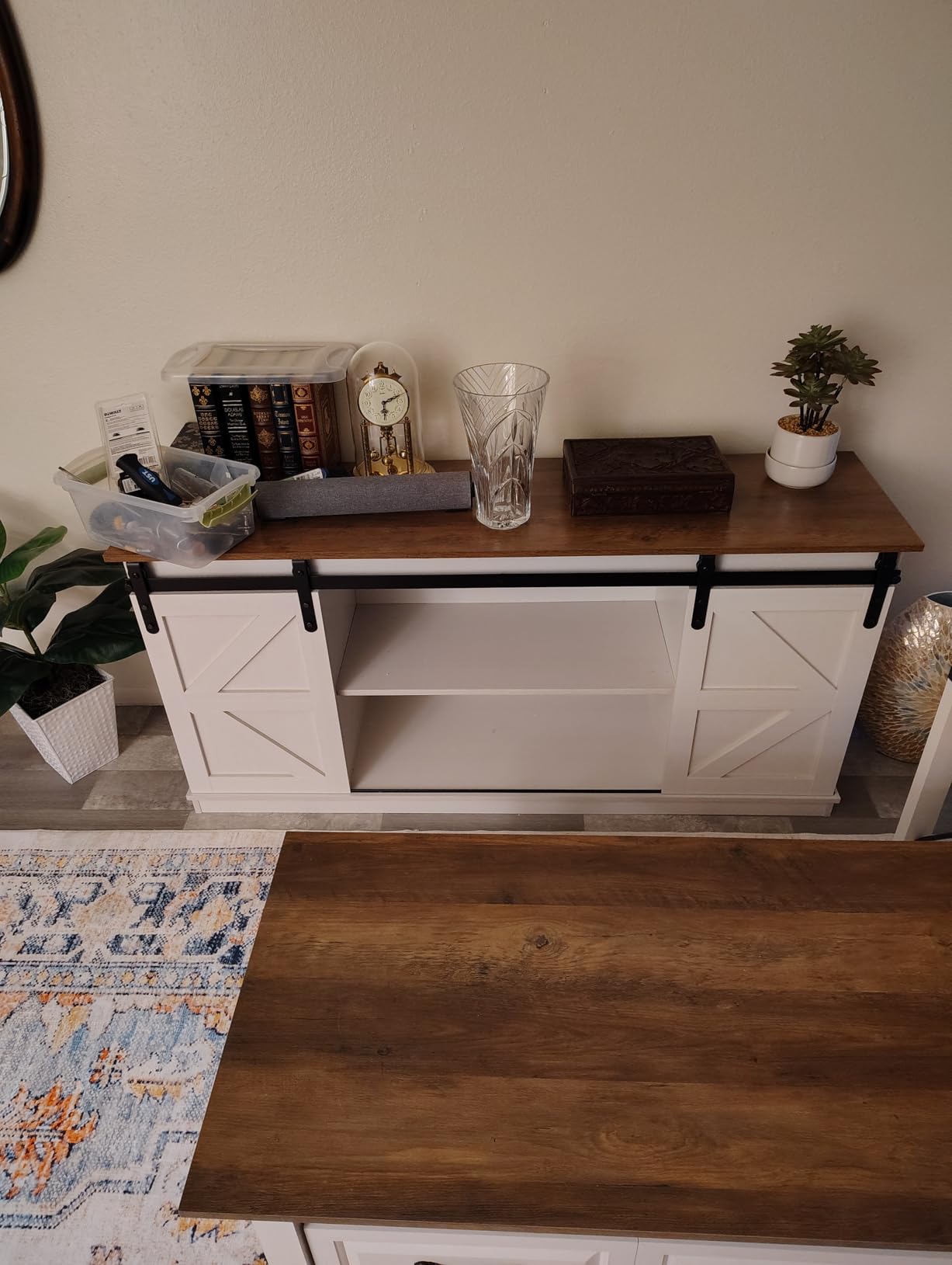 TV Stand for 65 Inch TV, Entertainment Center with Storage Cabinets and Sliding Barn Doors, Mid Century Modern Media TV Console Table for Living Room Bedroom (Bright White) customer photo 1