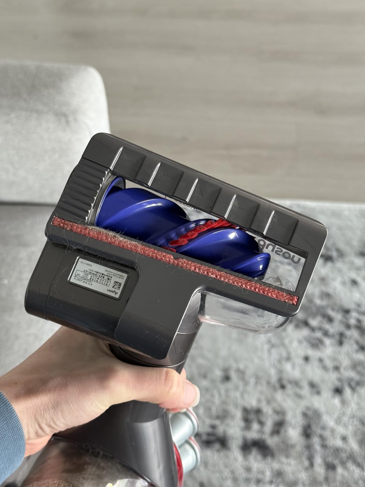 Dyson V8 Cordless Vacuum Cleaner Customer Review Dyson V8 Cordless Vacuum Cleaner - Customer Photo 1