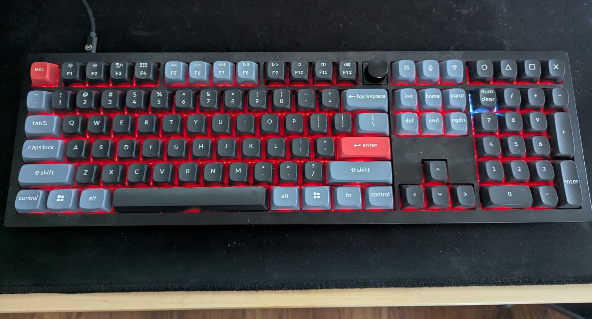 Keychron V6 Wired Custom Mechanical Keyboard Knob Version, Full-size QMK/VIA Programmable Macro with Hot-swappable Keychron K Pro Brown Switch Compatible with Mac Windows Linux Black (Non-Transparent) - Customer Photo 1