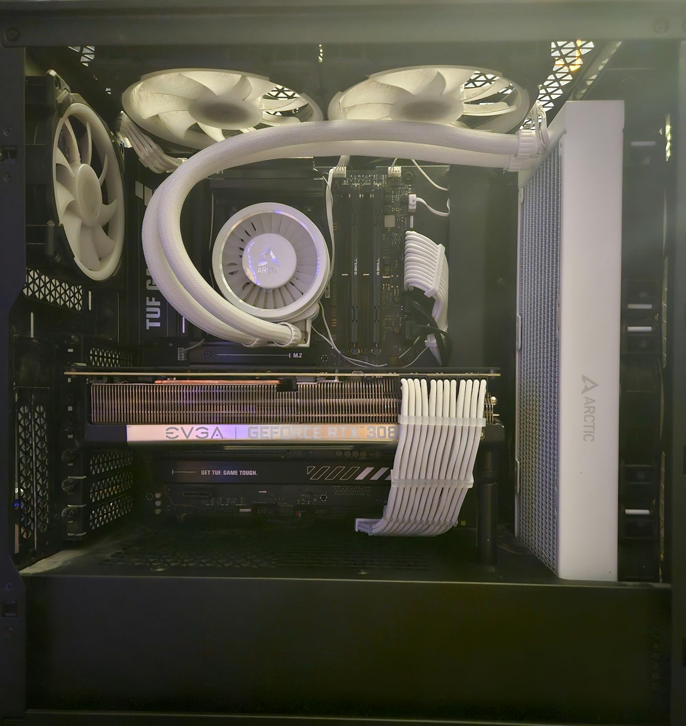 AMD Ryzen 9 7900X 12-Core, 24-Thread Unlocked Desktop Processor - Customer Photo 1