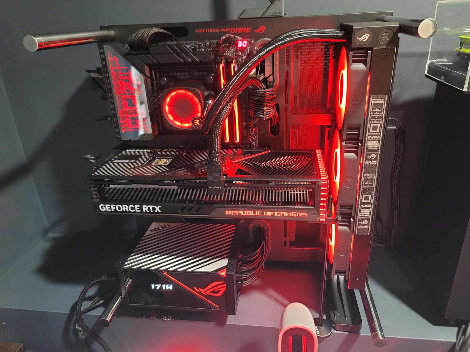 ASUS ROG Strix GeForce RTX 4090 OC Edition Gaming Graphics Card Customer Review ASUS ROG Strix GeForce RTX 4090 OC Edition Gaming Graphics Card - Customer Photo 2