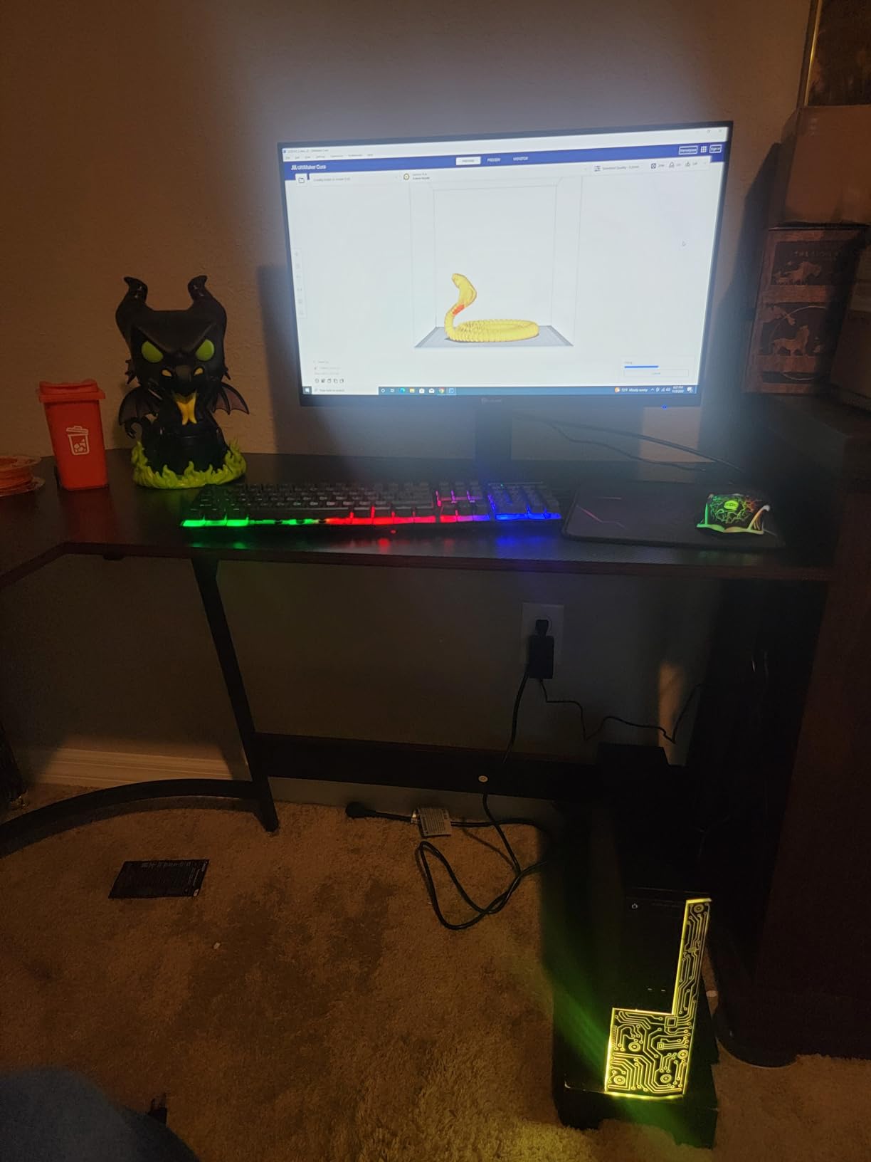 Dell Gaming OptiPlex Desktop RGB Computer PC, Intel Core i7, GeForce GT 1030 2GB GDDR5, 16GB RAM, 512GB SSD, 24 Inch HDMI Monitor, Keyboard Mouse and Headset, WiFi, Windows 11 Pro (Renewed) - Customer Photo 1