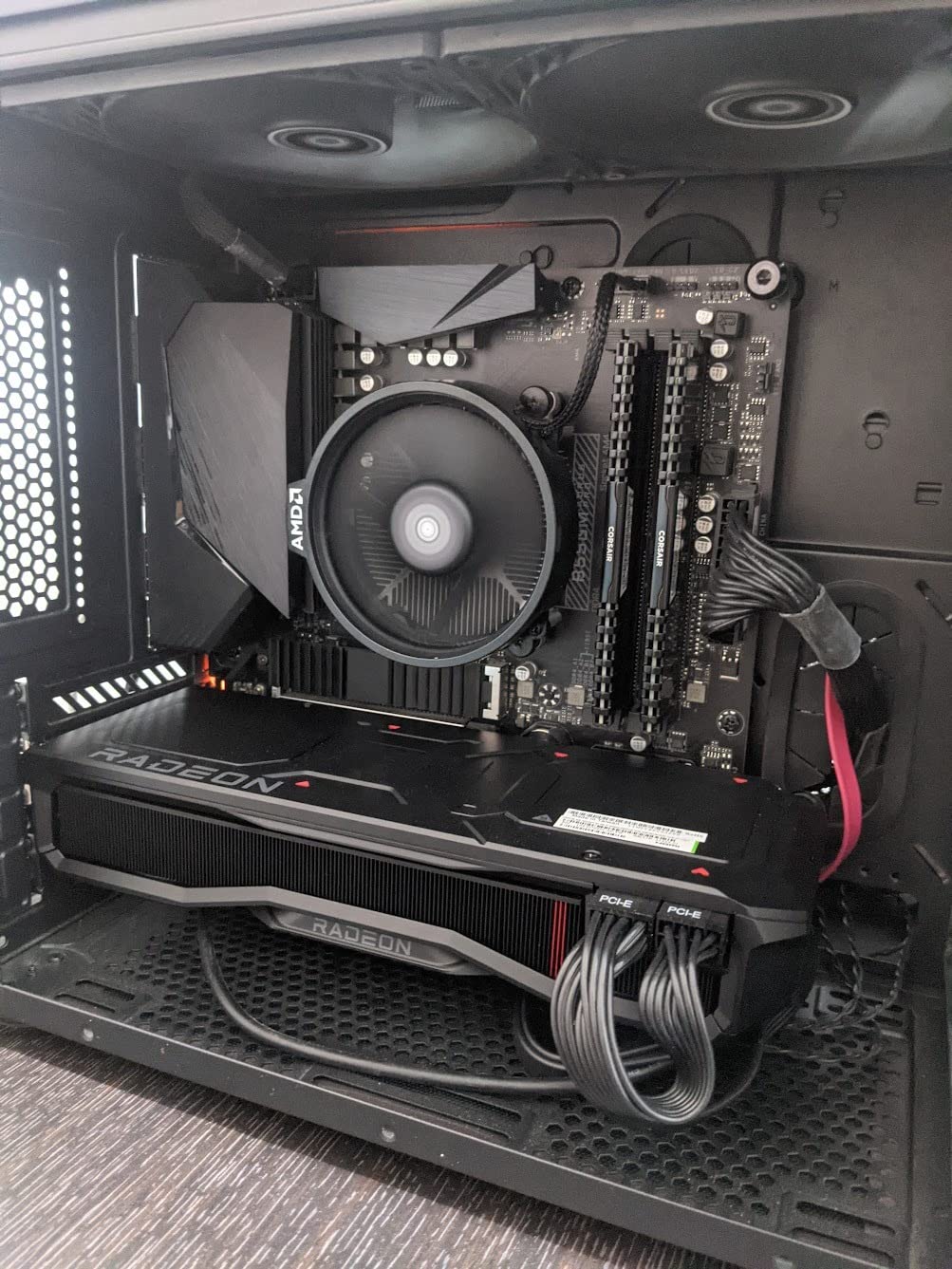 Sapphire AMD Radeon RX 7900 XT Gaming Graphics Card Customer Review Sapphire AMD Radeon RX 7900 XT Gaming Graphics Card - Customer Photo 1