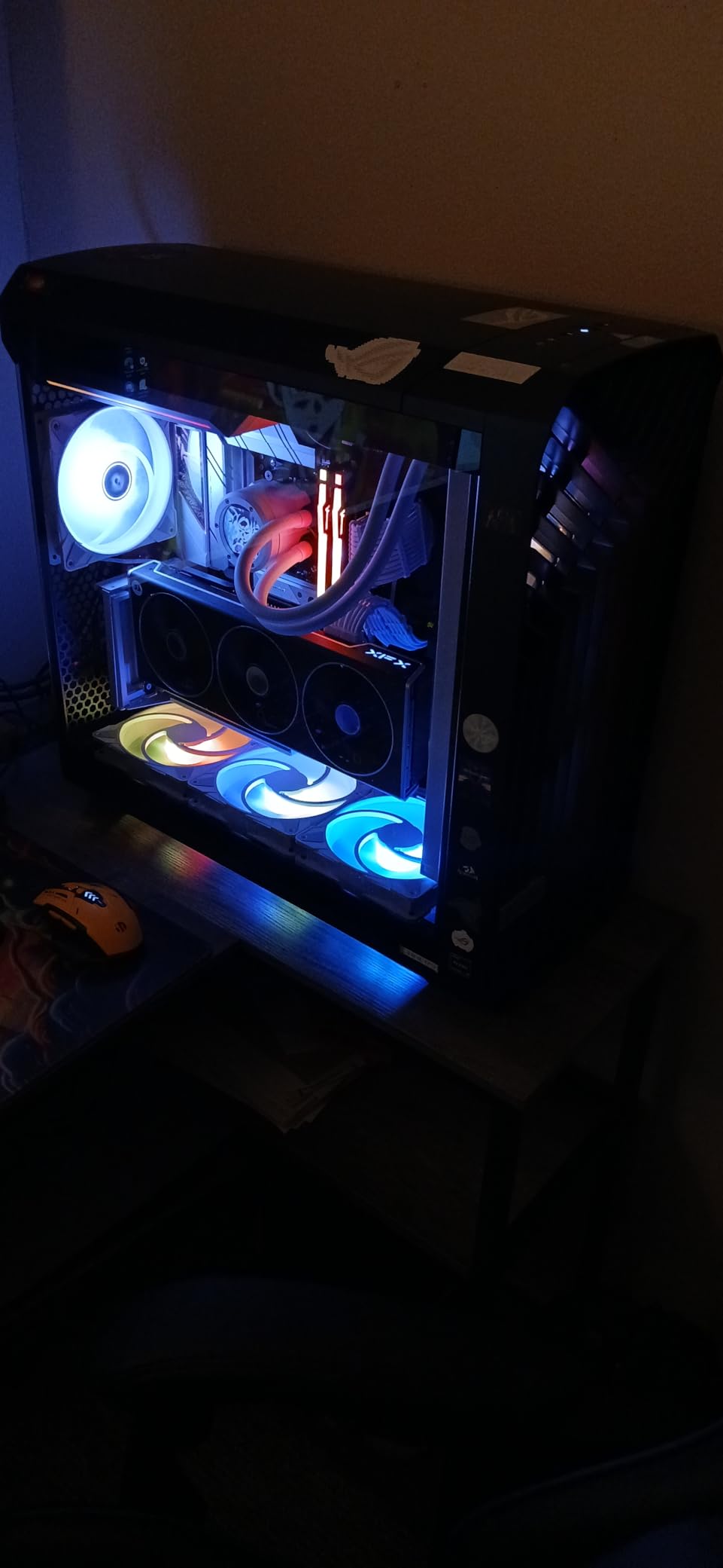 XFX Speedster MERC310 AMD Radeon RX 7900XT Ultra Gaming Graphics Card with 20GB GDDR6, AMD RDNA 3 RX-79TMERCU9 customer photo 1