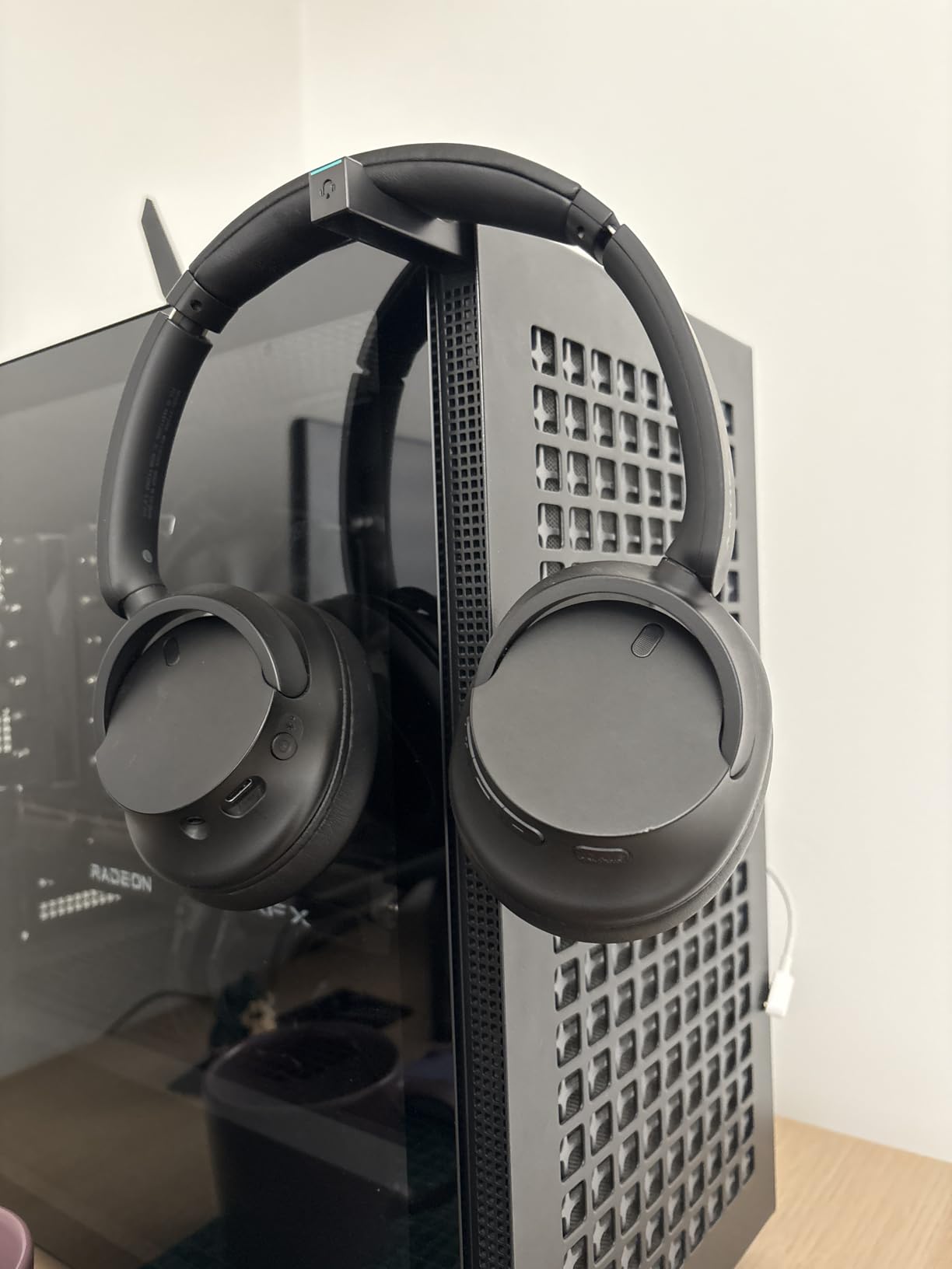 Sony WH-CH720N Noise Canceling Wireless Headphones - Customer Photo 2