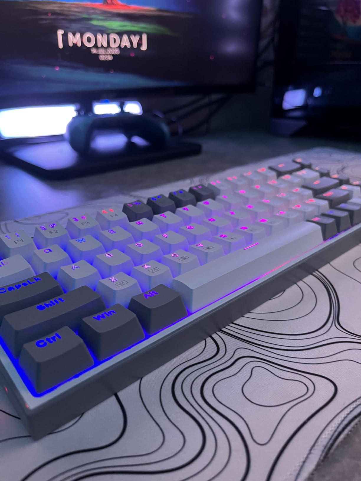 Redragon K631 Gery 65% Wired RGB Gaming Keyboard, 68 Keys Compact Mechanical Keyboard w/100% Hot-Swap Socket, Free-Mod Plate Mounted PCB & Dedicated Arrow Keys, Quiet Red Switch - Customer Photo 1