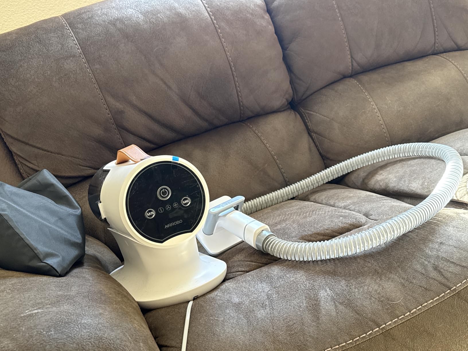 AIRROBO Dog Grooming Vacuum Kit,12000Pa Strong Pet Vacuum for Shedding,Grooming Hai,Quiet,PG100,2L Large Capacity - Customer Photo 2