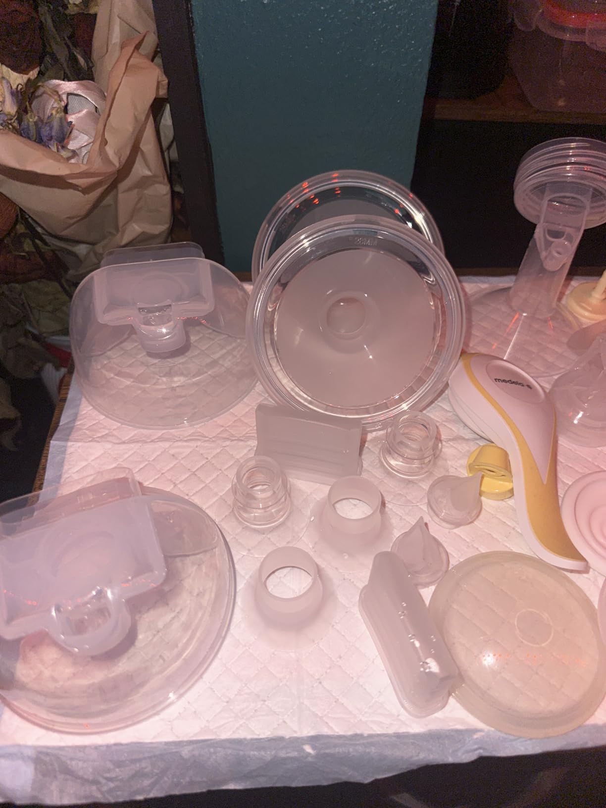 Paruu P10 Hands Free Breast Pump Wearable, 338mmHg Strong Suction, Low Noise, 4 Modes & 9 Levels, Electric Breast Pump Portable, Smart Display, 19/21/24/28mm Insert/Flange, 2 Pack (White) Customer Review Paruu P10 Hands Free Breast Pump Wearable, 338mmHg Strong Suction, Low Noise, 4 Modes & 9 Levels, Electric Breast Pump Portable, Smart Display, 19/21/24/28mm Insert/Flange, 2 Pack (White) - Customer Photo 3