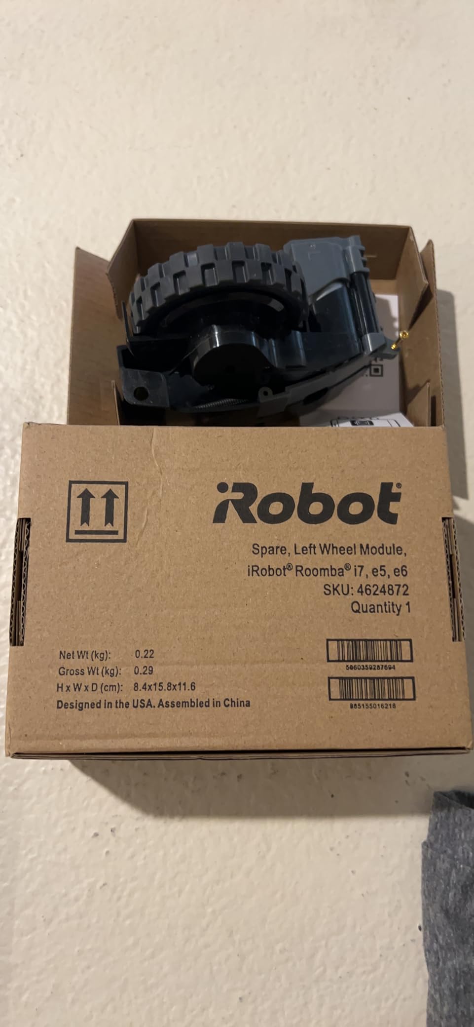 iRobot Roomba Combo i5+ Self-Emptying Robot Vacuum and Mop, Clean by Room with Smart Mapping, Empties Itself for Up to 60 Days, Works with Alexa, Personalized Cleaning OS Customer Review iRobot Roomba Combo i5+ Self-Emptying Robot Vacuum and Mop, Clean by Room with Smart Mapping, Empties Itself for Up to 60 Days, Works with Alexa, Personalized Cleaning OS - Customer Photo 2