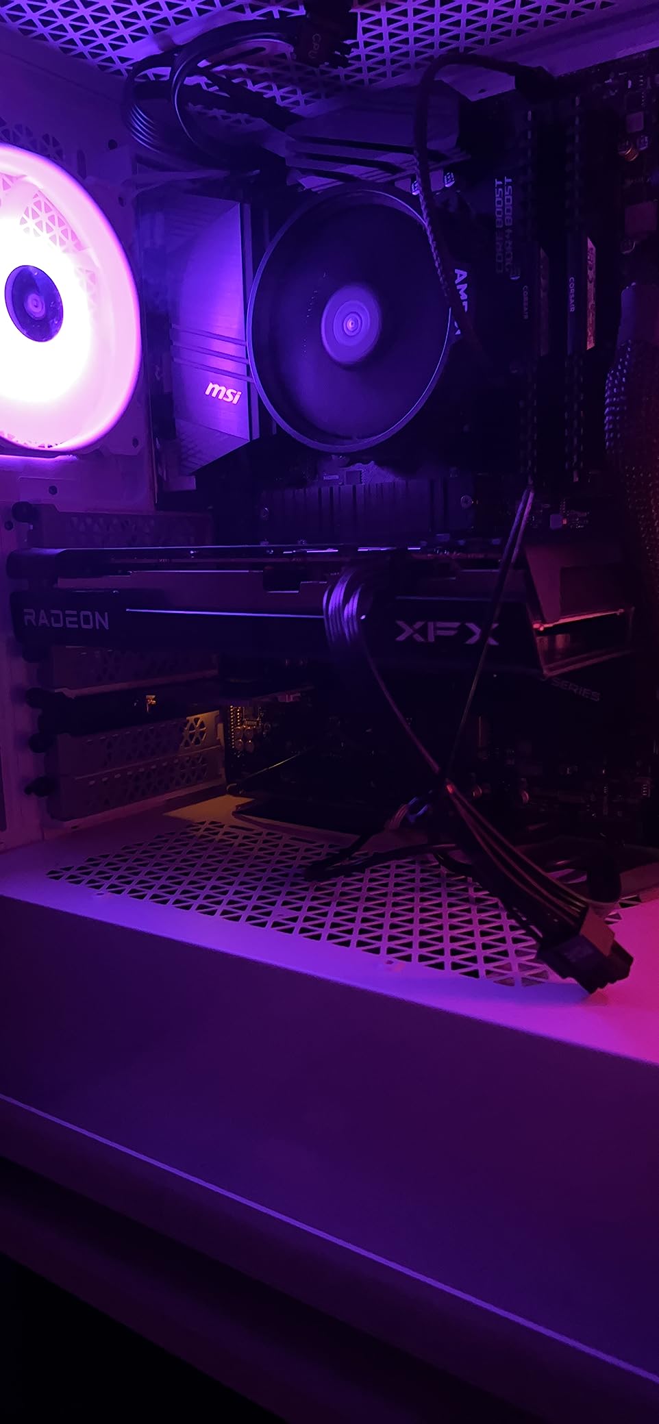 XFX Speedster SWFT210 Radeon RX 7600 Graphics Card - Customer Photo 1