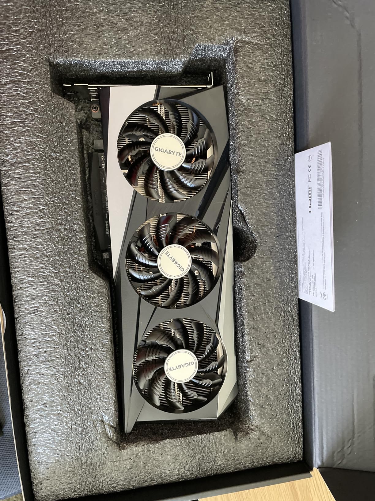 GIGABYTE GV-R76GAMING OC-8GD Radeon RX 7600 Gaming OC 8G Graphics Card Customer Review GIGABYTE GV-R76GAMING OC-8GD Radeon RX 7600 Gaming OC 8G Graphics Card - Customer Photo 1